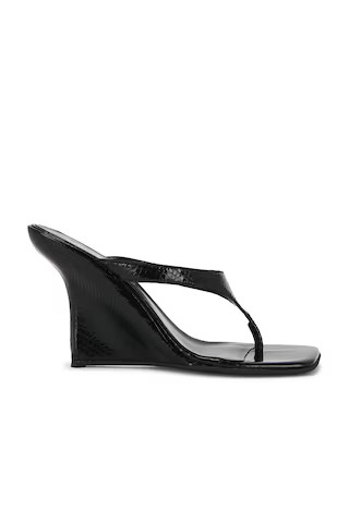 Jeffrey Campbell Romee Sandal in Black. - size 8 | Revolve Clothing (Global)