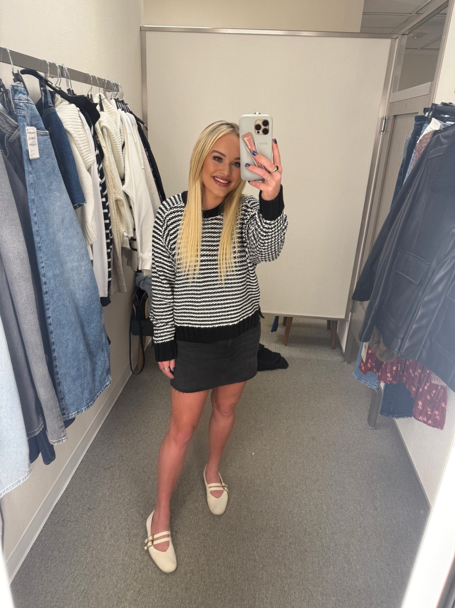 Nsale outfits, Nordstrom anniversary sale
Love this skirt! Bought it in 2 colors (true to size) 

#LTKSaleAlert #LTKSeasonal #LTKFindsUnder50