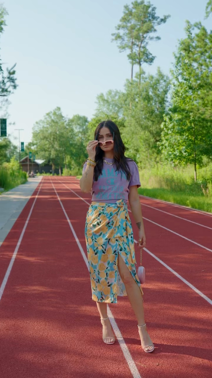 If this is your vibe let’s be friends!

#LTKShoeCrush #LTKSeasonal #LTKStyleTip