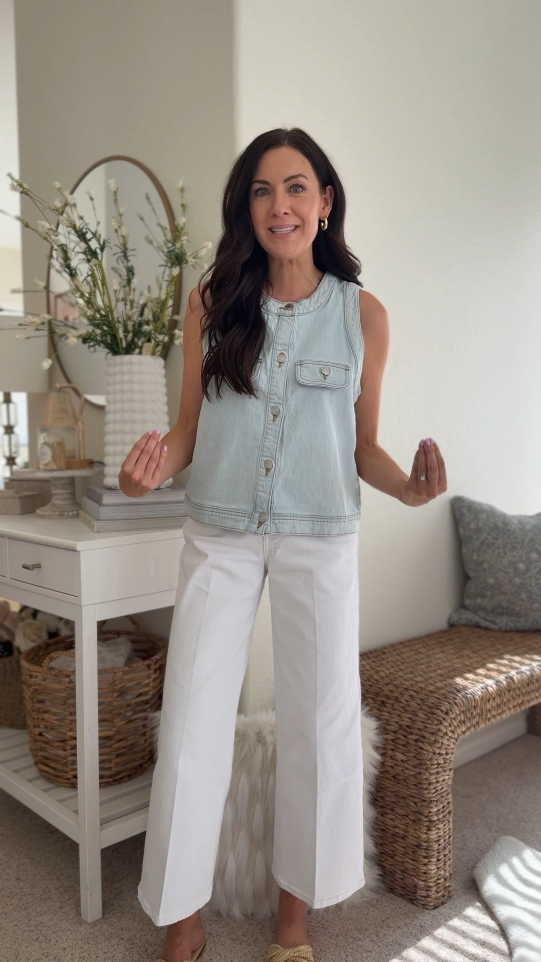 BOTH RESTOCKED!!!
The jeans are finally back!! Wearing a 2 & under $30👏🏻👏🏻
Denim top restocked too —between sizes for sure go down! 


#LTKootd #LTKmomlife #LTKSeasonal
