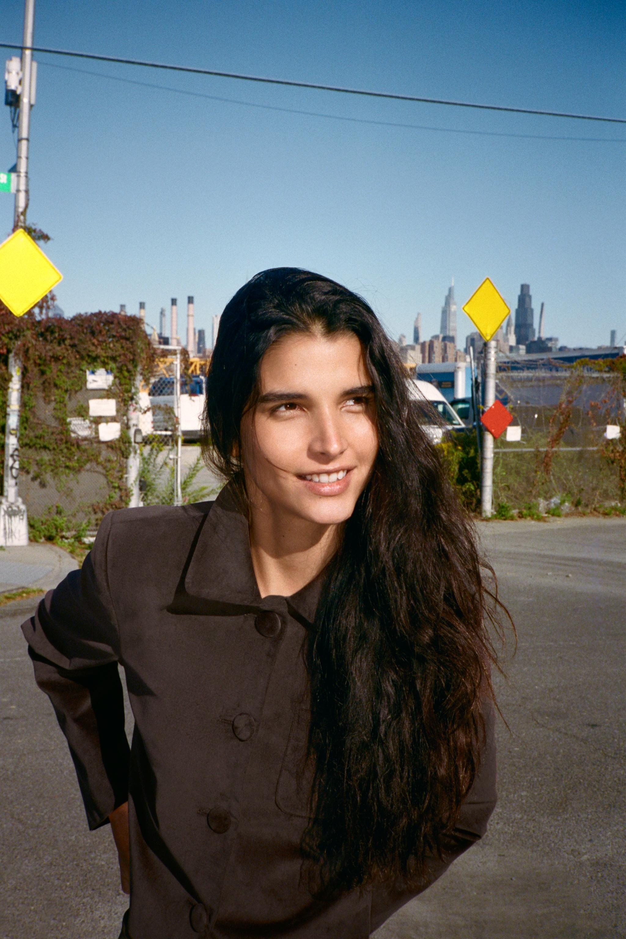 VELVET CROP BLAZER | Zara US