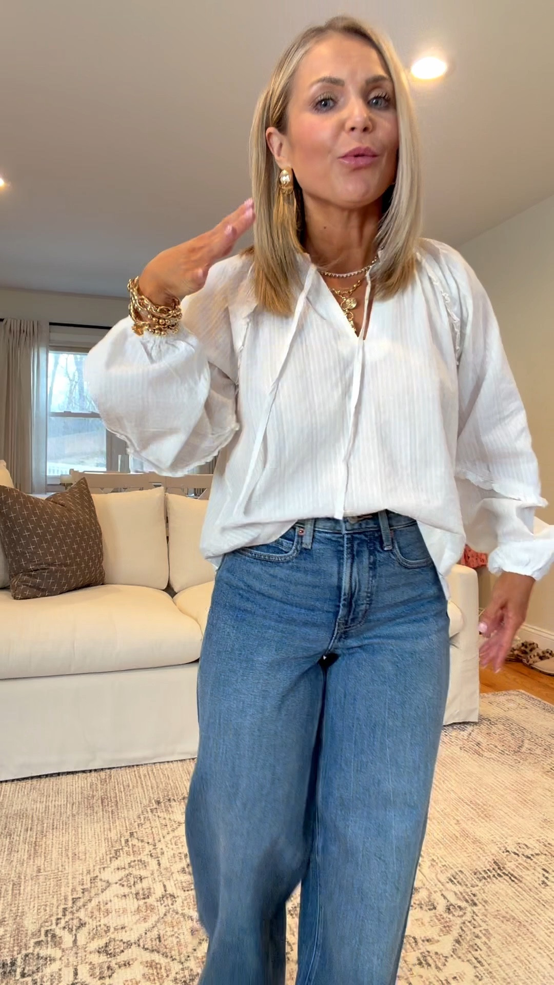 Old Navy Spring Outfit🌸


Spring outfits, spring styles, vacation outfits, resortwear, spring workwear, teacher outfits for spring, petite jeans, white jeans, floral jeans, petite styles,Casual style 

#LTKPetite #LTKootd #LTKMidsize