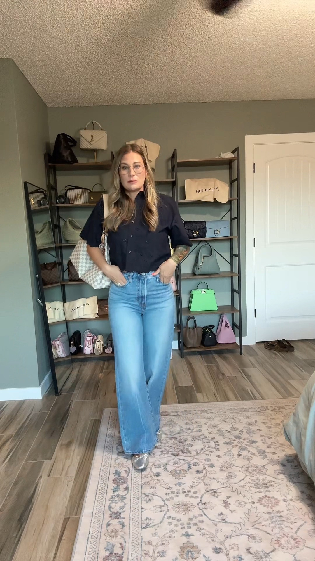 Another pair of Levi jeans for the win. Actually this whole outfit is! I’m wearing the top in a size Medium and the jeans in a size 6. 

My stats 
5’6 
145lbs 
34 DDD

#LTKSaleAlert #LTKStyleTip #LTKItBag