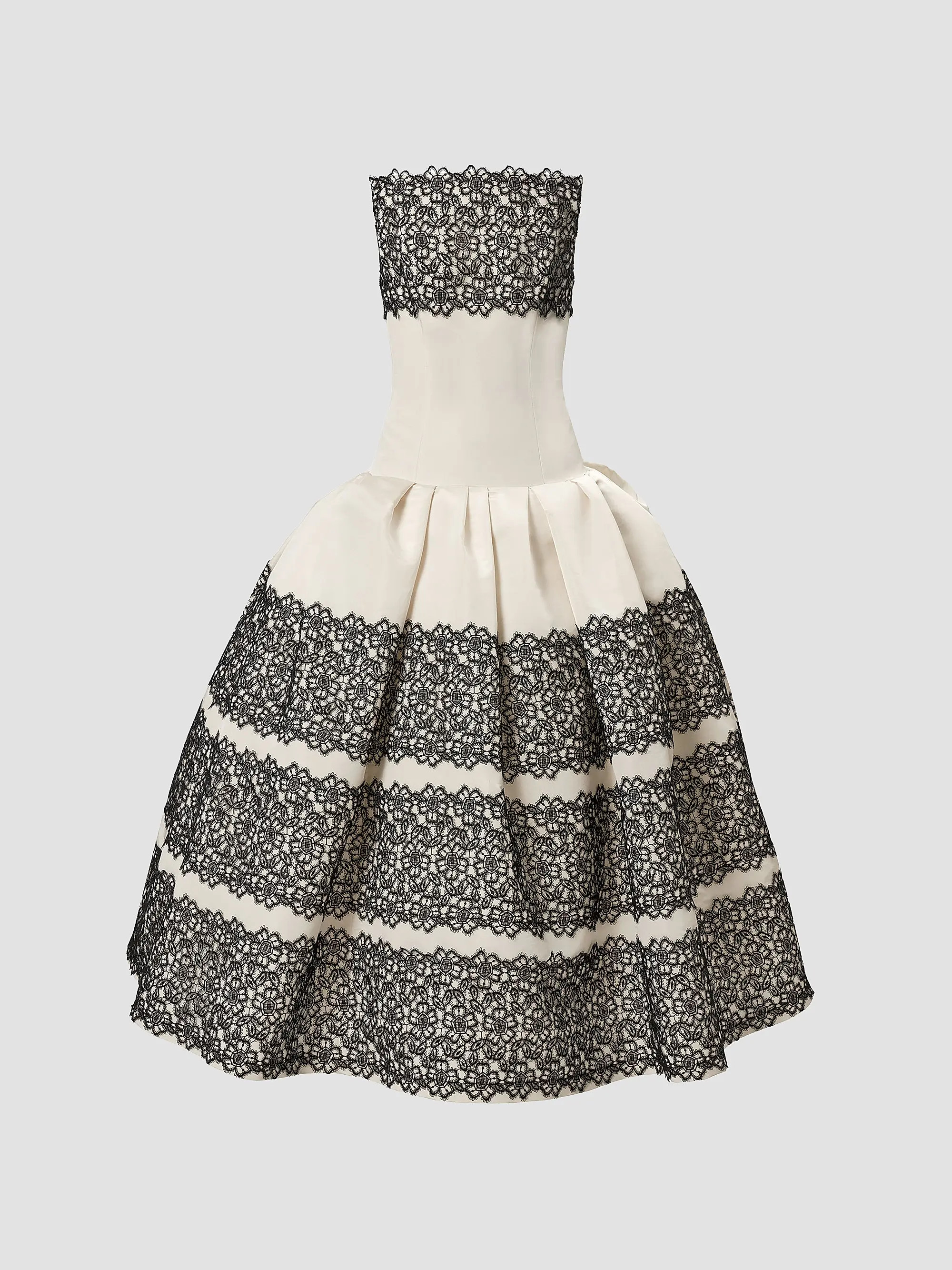 Carolina Herrera Guipure Lace Silk Strapless Cocktail Dress | Saks Fifth Avenue | Saks Fifth Avenue