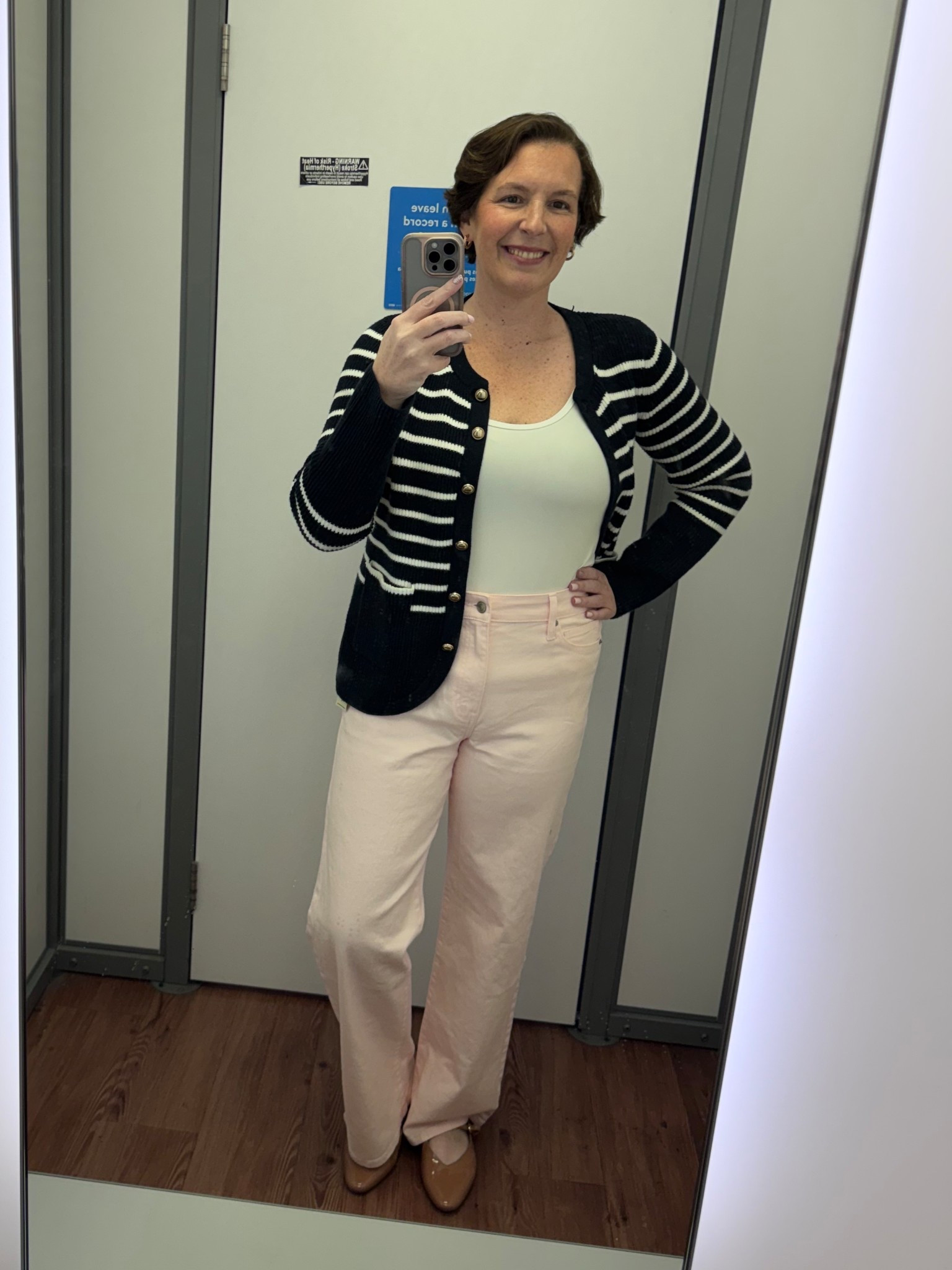 These $17 pants are the perfect piece to add to your Spring wardrobe. 

#LTKMidsize #LTKOver40