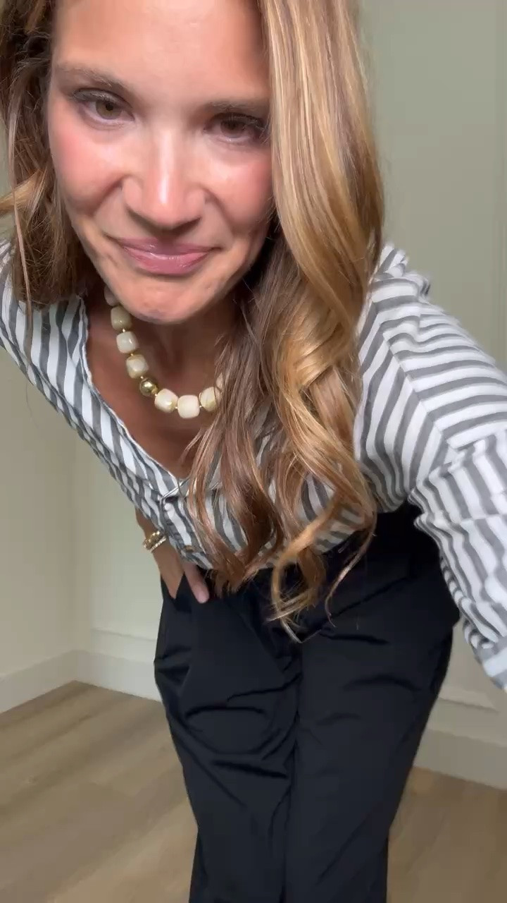 This striped blouse and black trousers are such a good mix of classic and comfortable for the office. I love the relaxed sleeves with the clean trouser fit, and the loafers keep the whole look practical for a full workday.

Size L

Striped blouse, black trousers, office outfit, teacher outfit, business casual style, tall girl workwear, comfortable work outfit, loafers outfit, professional style, StangandCo

#LTKootd #LTKWorkwear #LTKTall