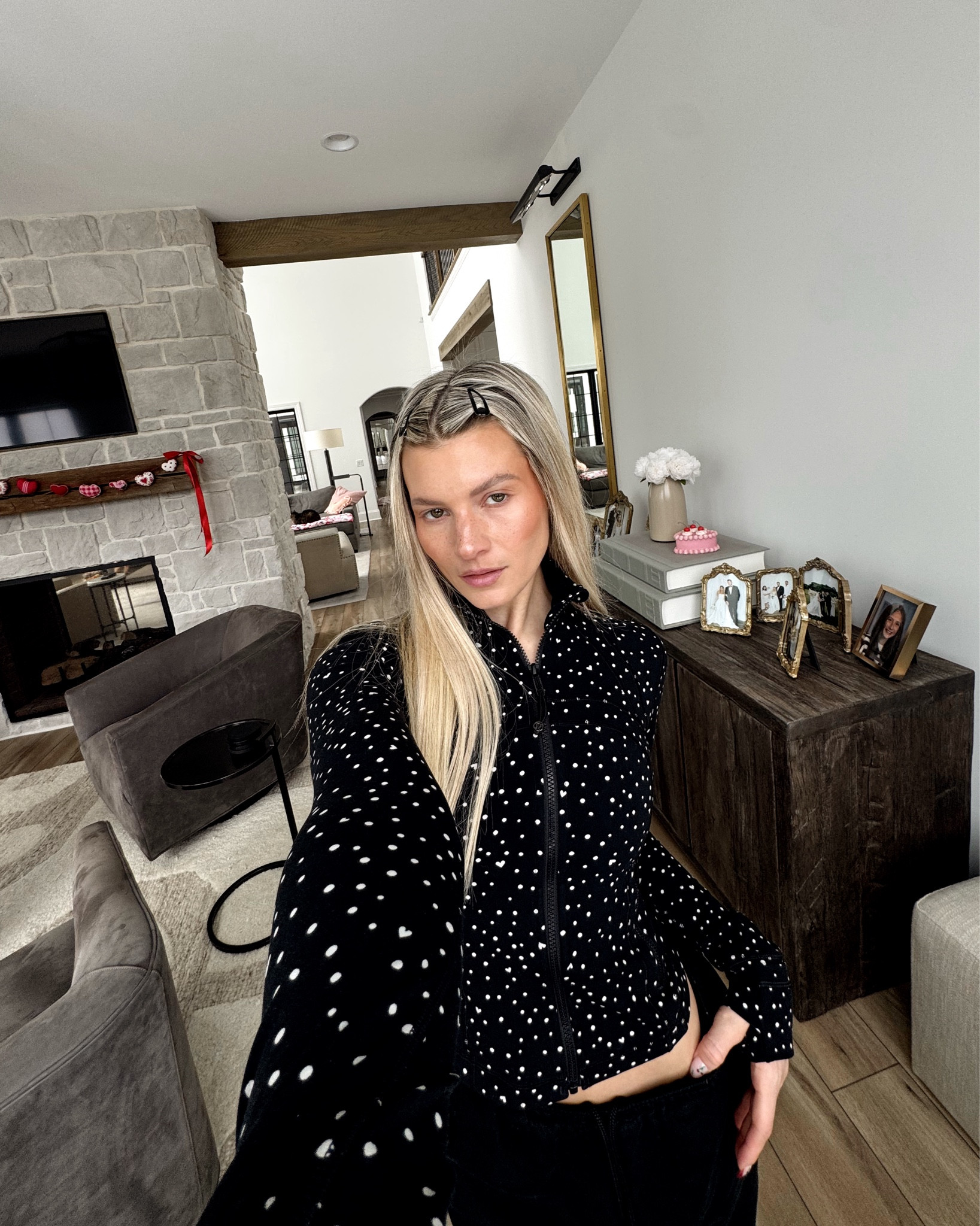 This jacket is literally everything 🤭😭💗

#LTKActive #LTKfitnessgoals #LTKValentine