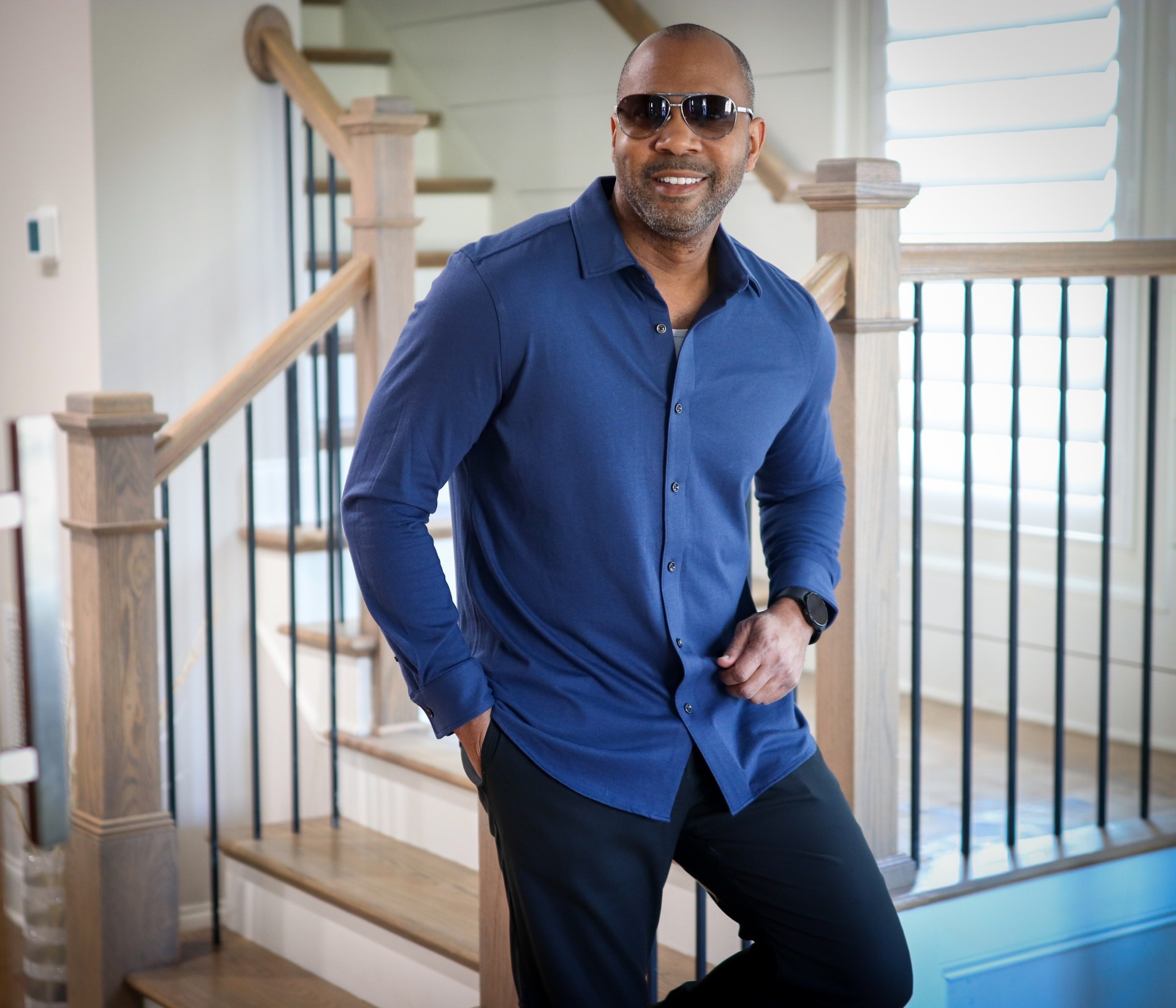 Comfort level: maxed out. Alfani's jersey knit is a game-changer. These tech pants? 

Perfect for anything. Simple, but definitely not basic.


 #everydaystyle #comfortablefashion
 #photooftheday #instaphoto #instagood  #mrmichaelbrown #models #explorepage #explore  #mensfashion #mensstyle #menswear #fashion #comment4comment #style #styleblogger #styleinspiration #blazer #ltkmens #ltkspringsale #macys