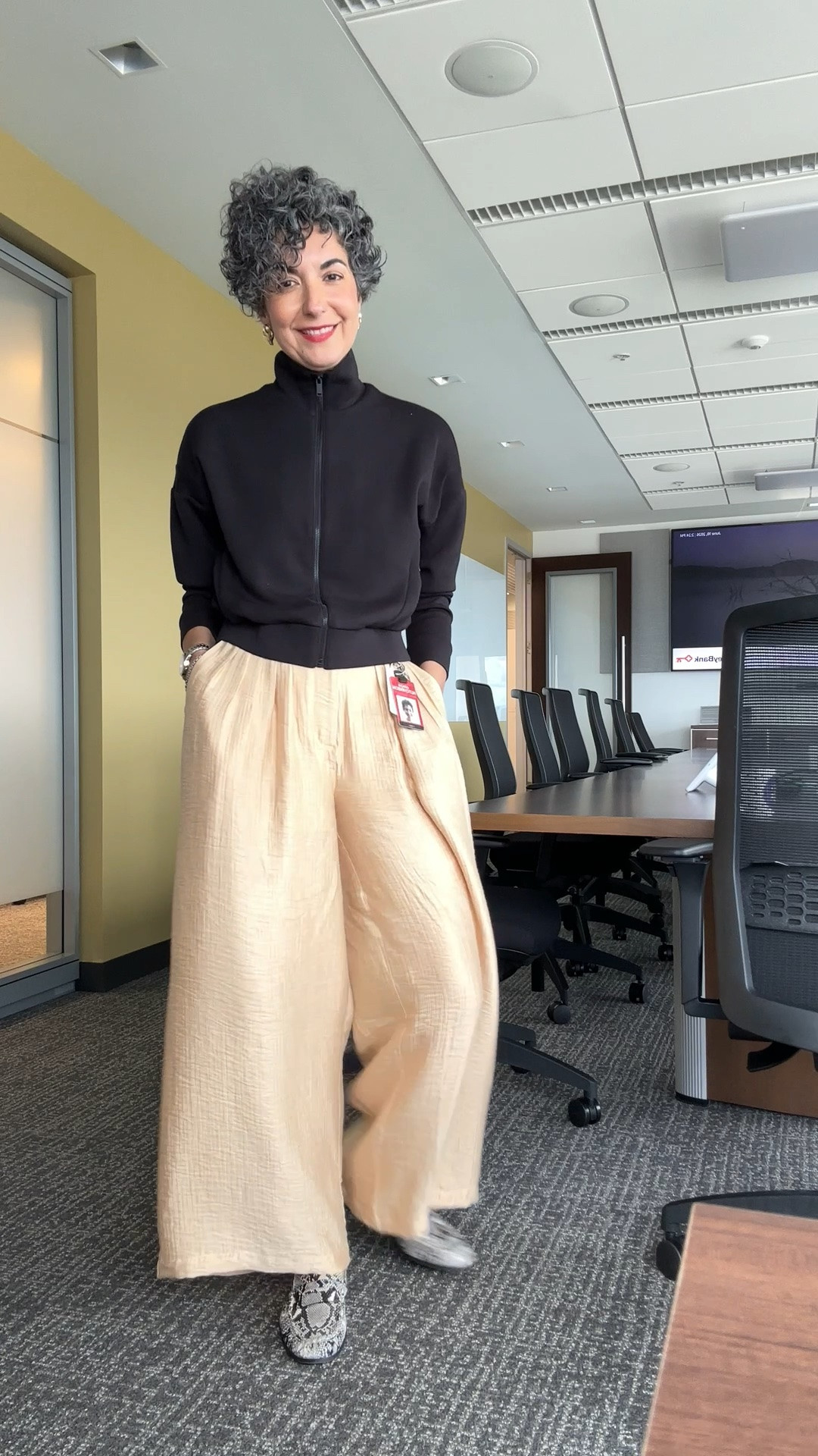 Wednesday OOTD - wearing a small in jacket, 4 in pants and 10 in loafers
.
#wednesday #whatiwore

#LTKgrwm #LTKootd