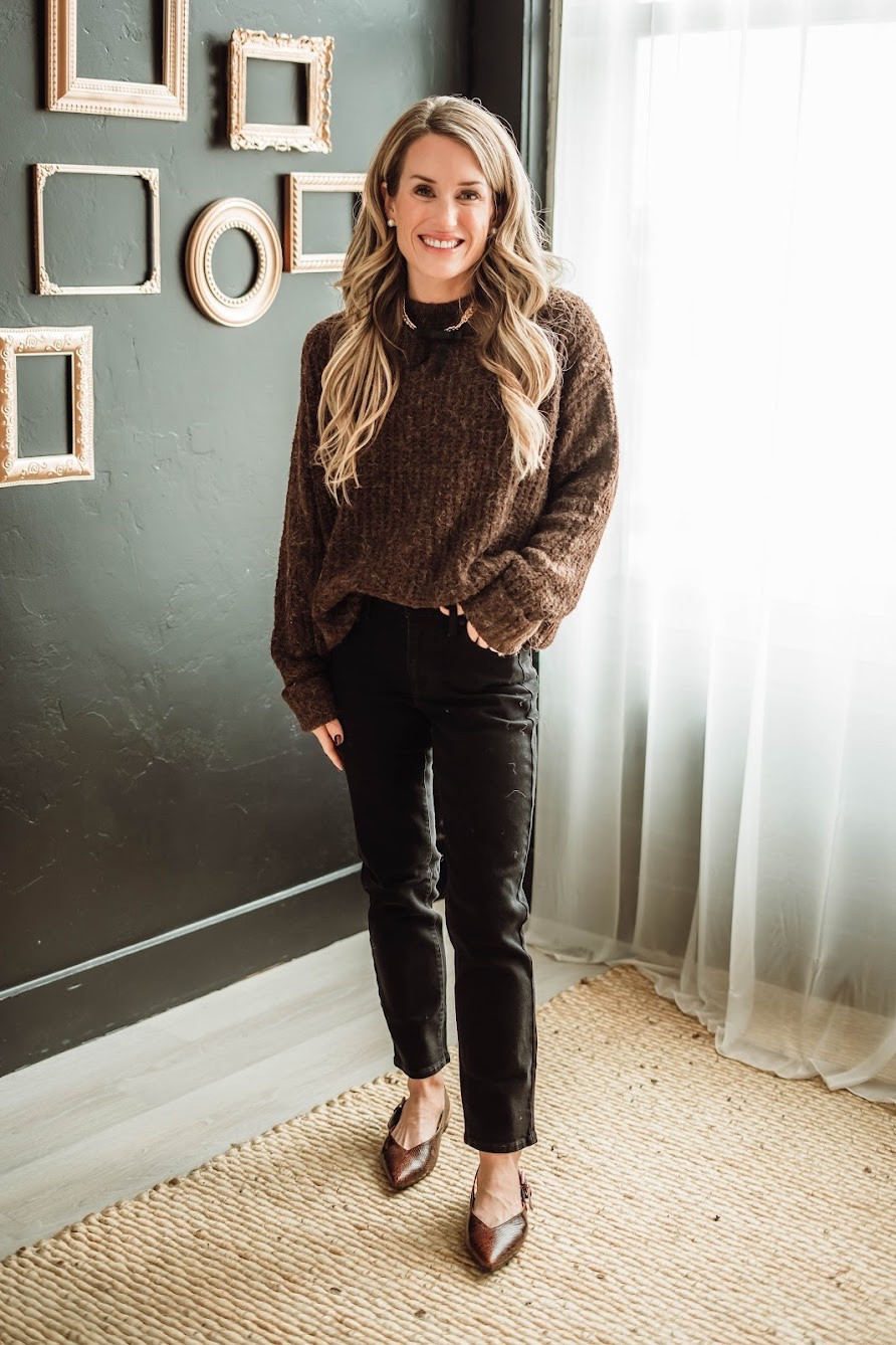 Cute winter outfits

Target fashion  winter fashion  sweater  casual outfit  jeans  sweaters  ballet flats  winter outfit

#LTKootd #LTKgrwm #LTKSeasonal