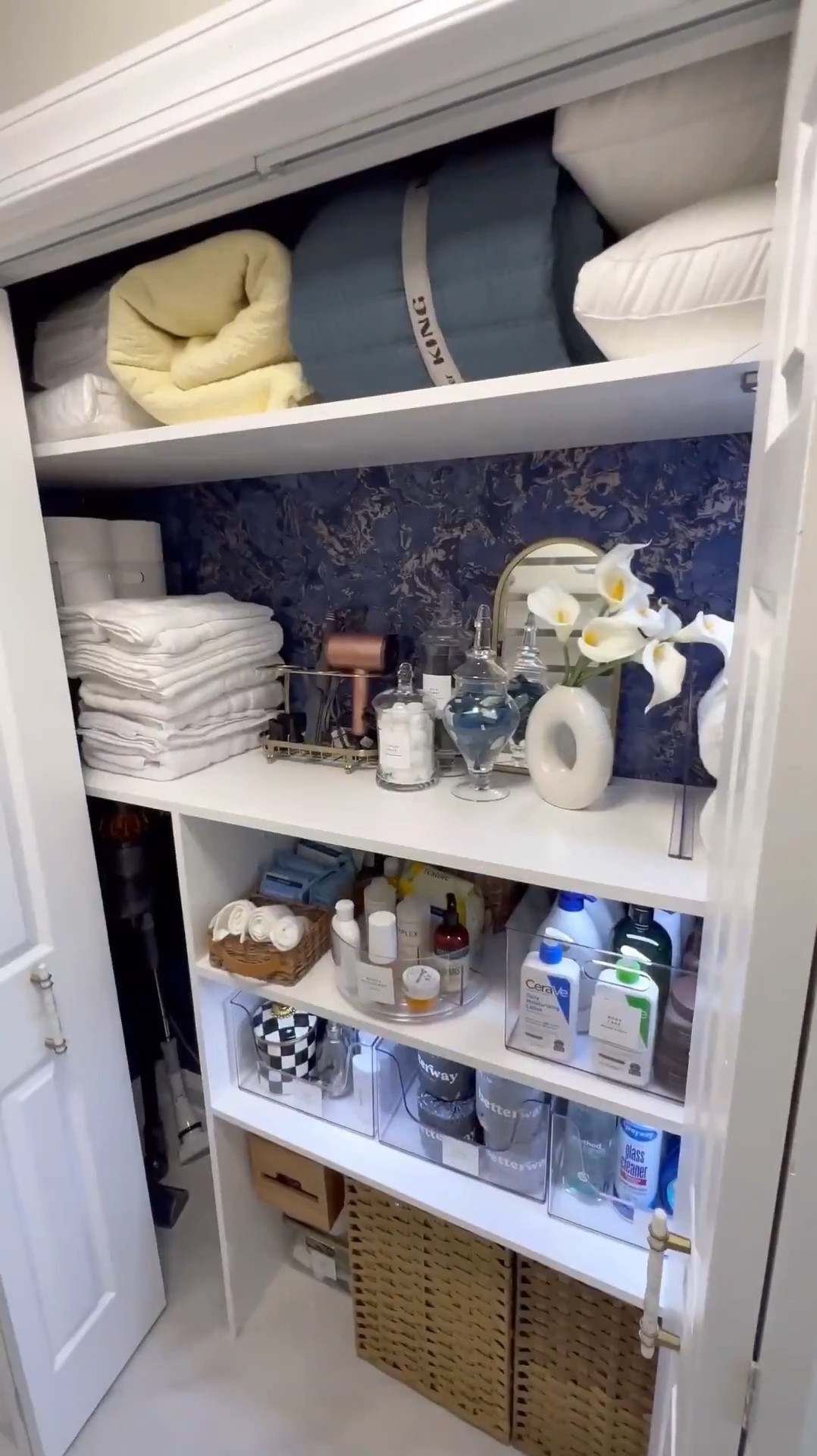 Here’s some inspiration to clean that linen closet 👌🏾 #homehacks

#LTKHome #LTKSaleAlert