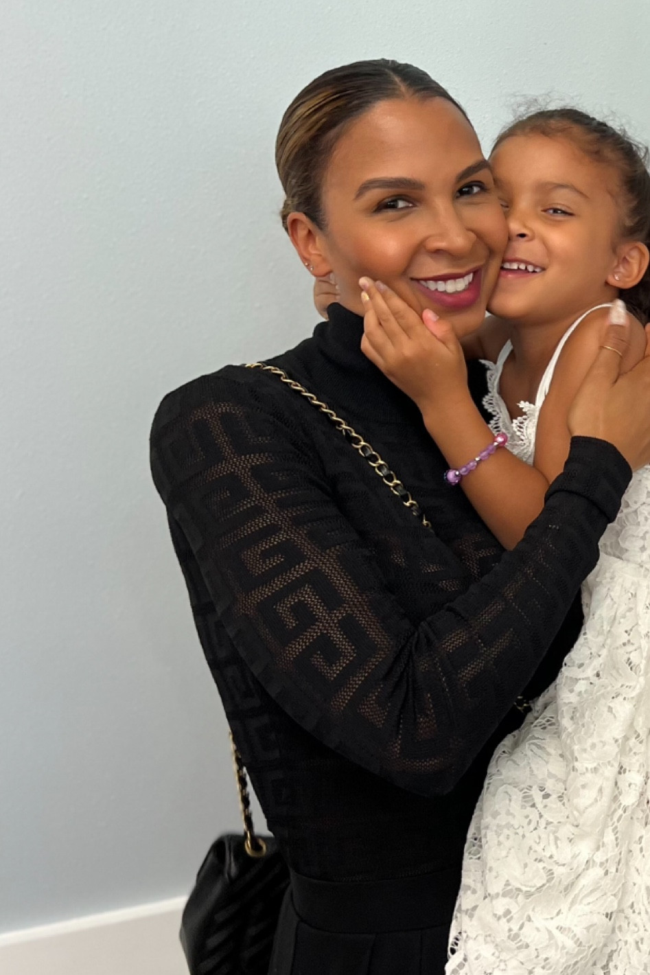 I just bought this sweater a month ago and now it’s ON SALE 🖤 I’m wearing a size small

#LTKsalealert #LTKstyletip