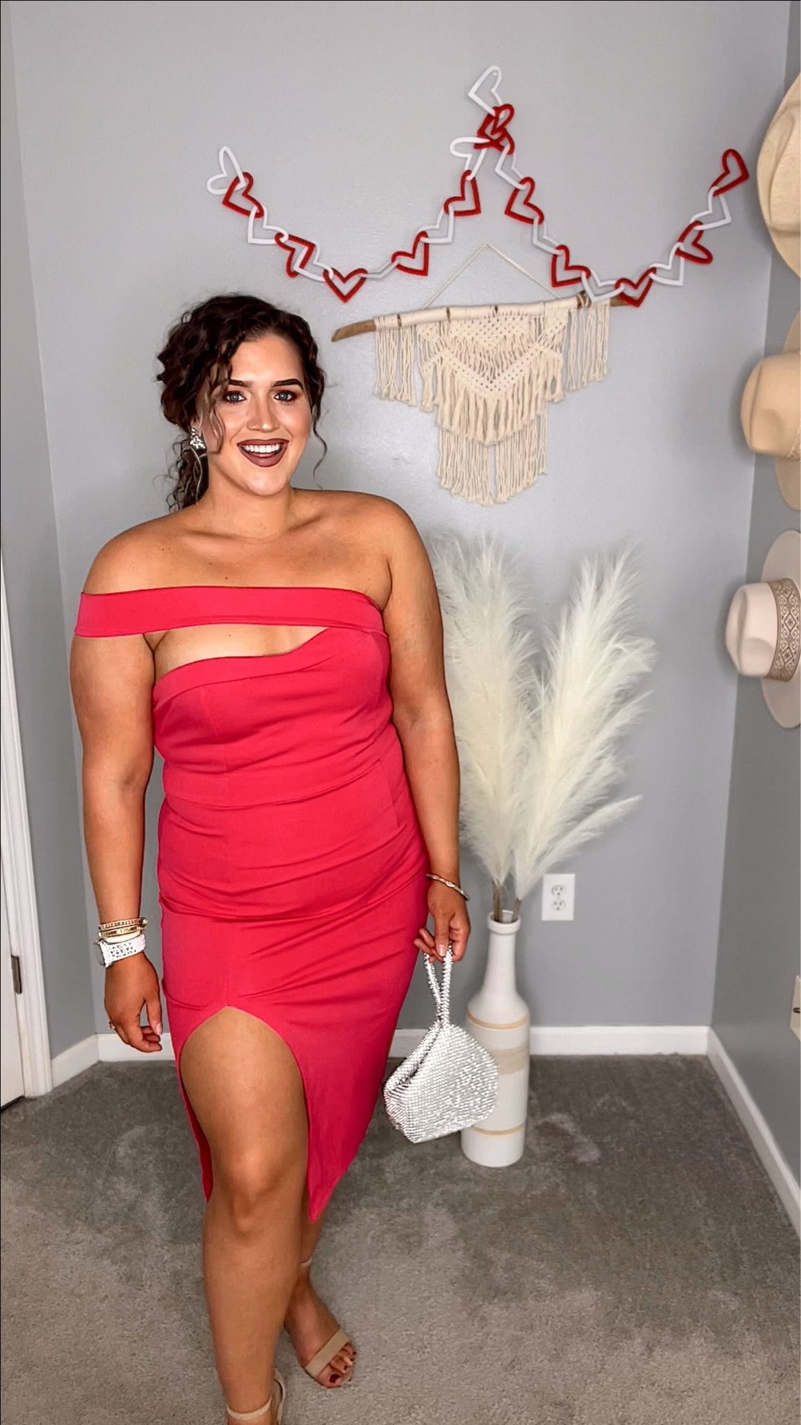 Midsize Amazon Valentine’s Day date night inspo 🌹🍫💘 Galentine’s dresses,
Vday, midi dress, curvy dress, date night dress 
Size: XL
#datenightoutfit #dresses #ootn #midsizeoutfits #heels #nudeheels #valentinesday #vday #galentines #affordablefashion #mididress #offtheshoulderdress #pinkdress

#LTKunder50 #LTKcurves #LTKSeasonal