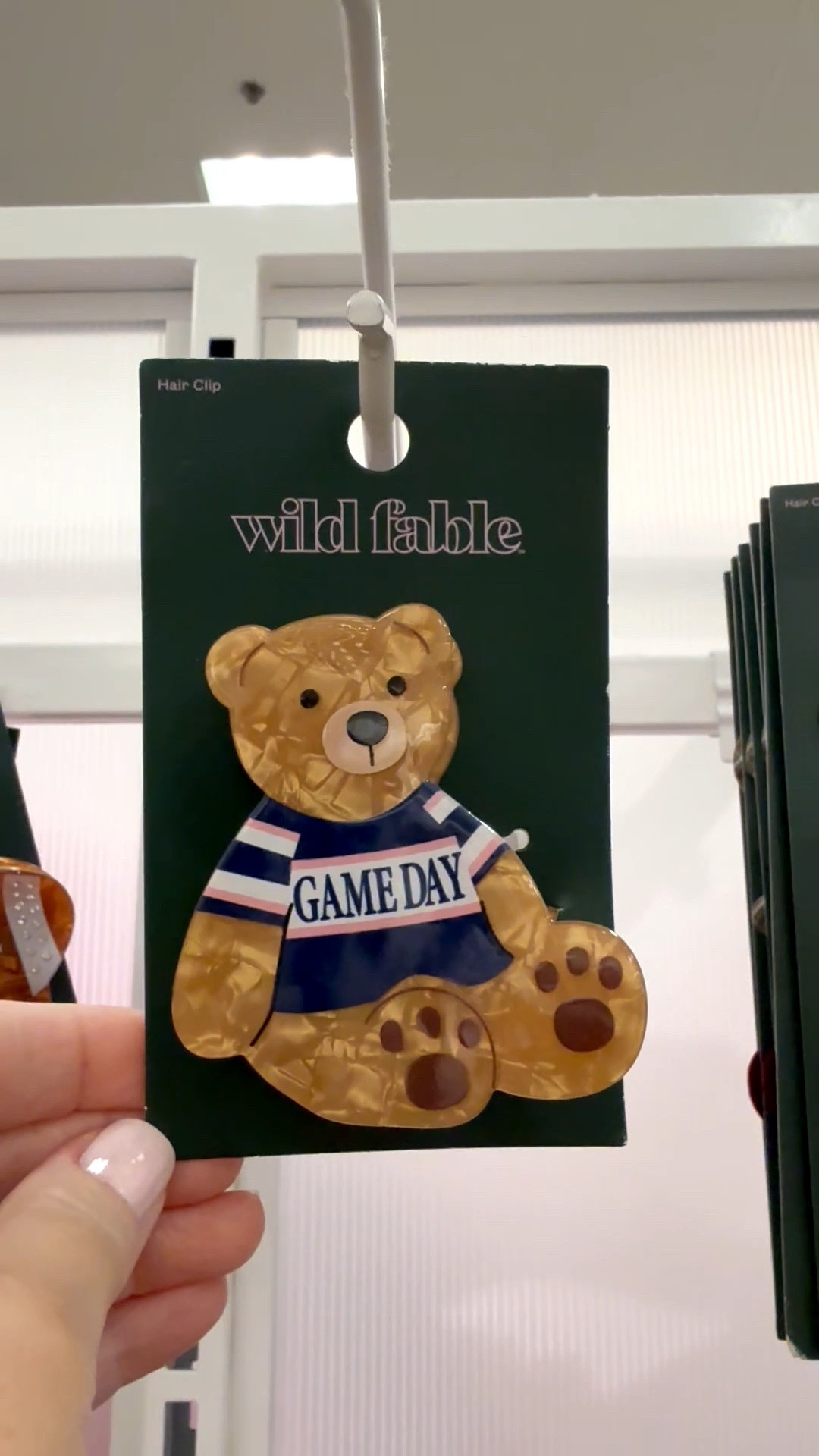 The perfect hair clip for game day! 🏈 This cute bear claw clip works on short or long hair. 

#clawclip #footballgameday #hairclip #hairaccessories #target #footballgamedayoutfit #footballtailgate #fallhairaccessories

#LTKActive #LTKSeasonal #LTKU