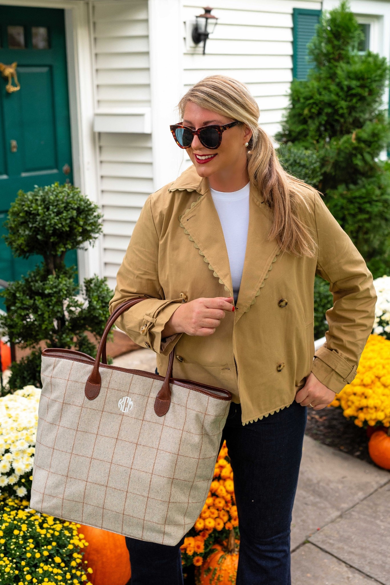 Love this plaid flannel & leather tote bag for fall & winter. My bootcut jeans are now 40% off. Jacket is by Taylor Tillman.

#LTKSaleAlert #LTKTravel #LTKItBag