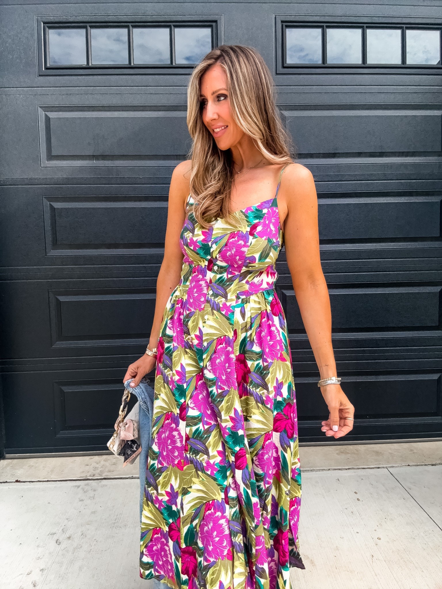 Sunday dress sz M 

#LTKSaleAlert #LTKOver40 #LTKFindsUnder50