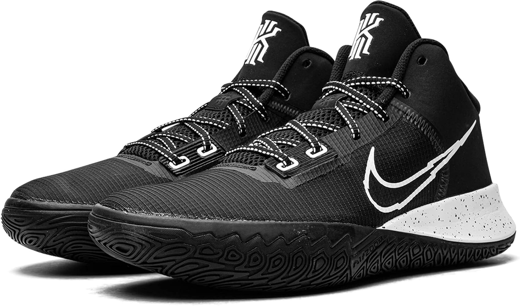 Nike Men's Kyrie Flytrap IV Basketball Shoe | Amazon (US)