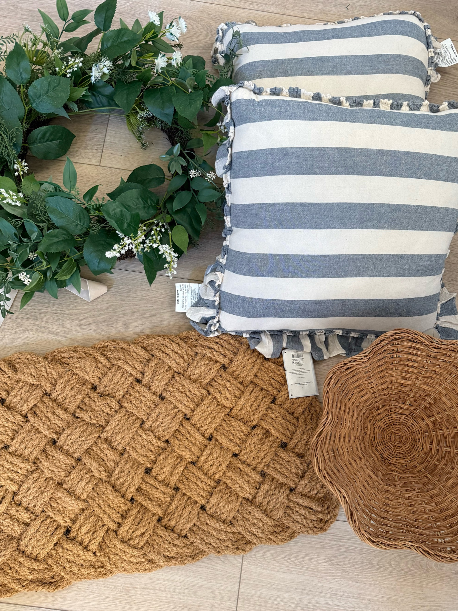 The cutest Studio McGee finds 

#LTKHome #LTKFindsUnder100 #LTKFindsUnder50