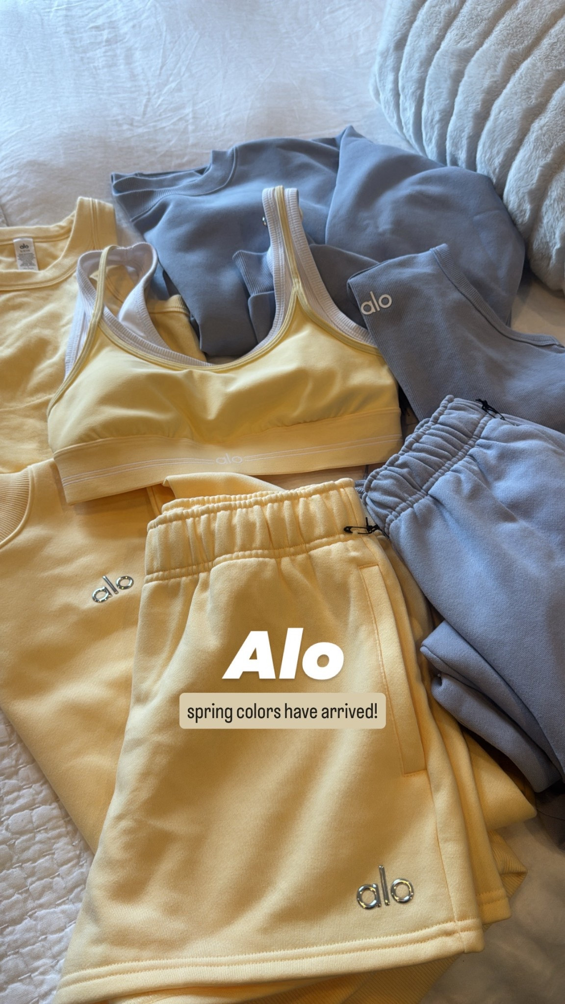 Ready for spring in the new color drop! Which one do we like more?💛💙