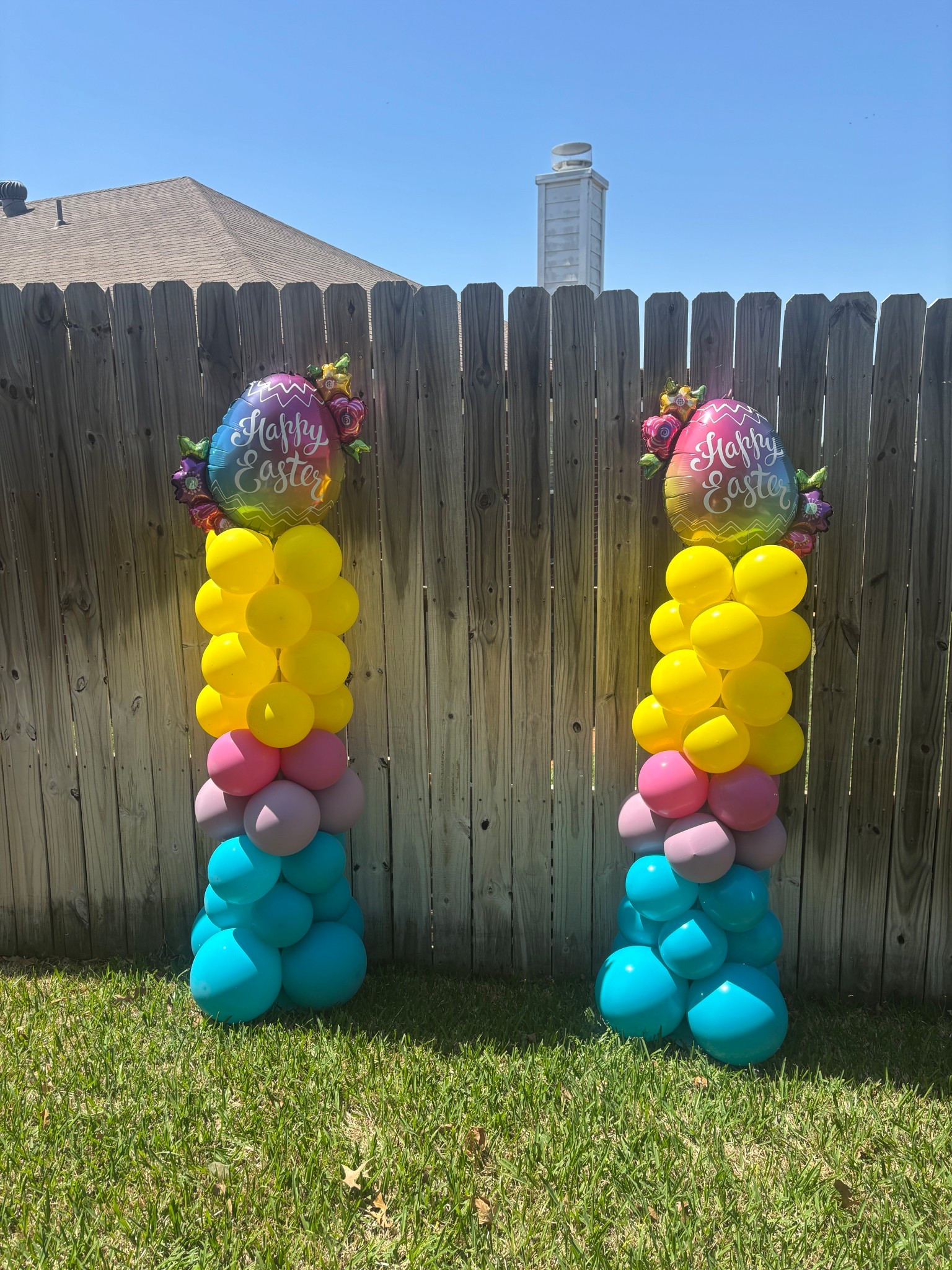 Easter balloon decor for the perfect photo op💗

#LTKFestival #LTKSeasonal #LTKHome