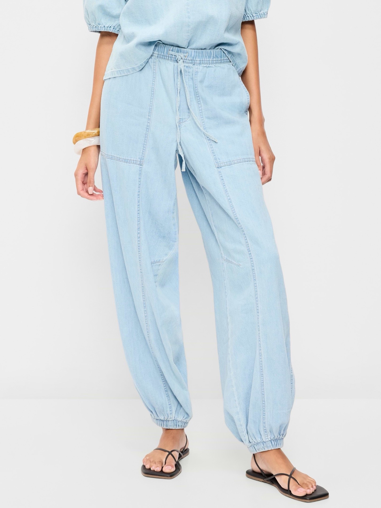 Perfect travel and summer pants from Old Navy

#LTKSaleAlert #LTKTravel #LTKmomlife
