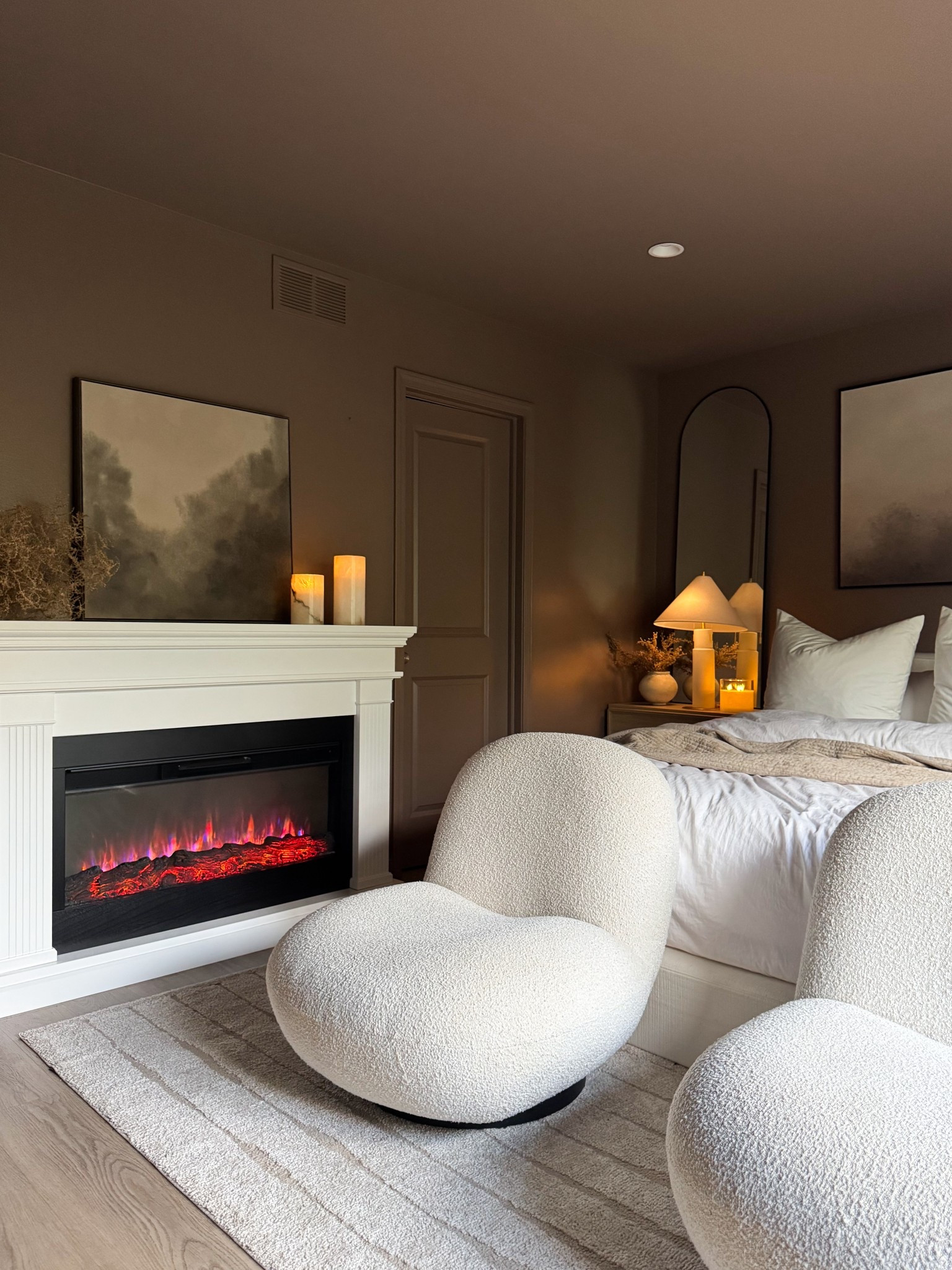 my boucle lounge chairs are currently on sale !

#LTKHome #LTKCyberWeek