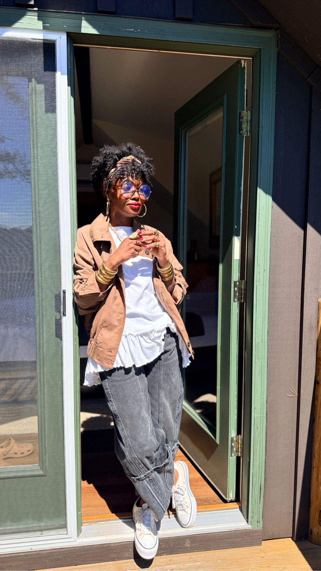 New England spring dressing is basically how many layers can I wear and still look cute.

Pulled out this Zara jacket, paired it with my Free People jeans, added sneakers, gold jewelry, and called it a day. Neutral tones, easy layers, and enough warmth for those sunny but still cold mornings.

A look I’d wear on repeat all season.

#LTKStyle #NewEnglandStyle #SpringOutfitIdeas #Over40Style #NeutralStyle #FreePeopleStyle #ZaraStyle 

#LTKmomlife #LTKOver40 #LTKootd