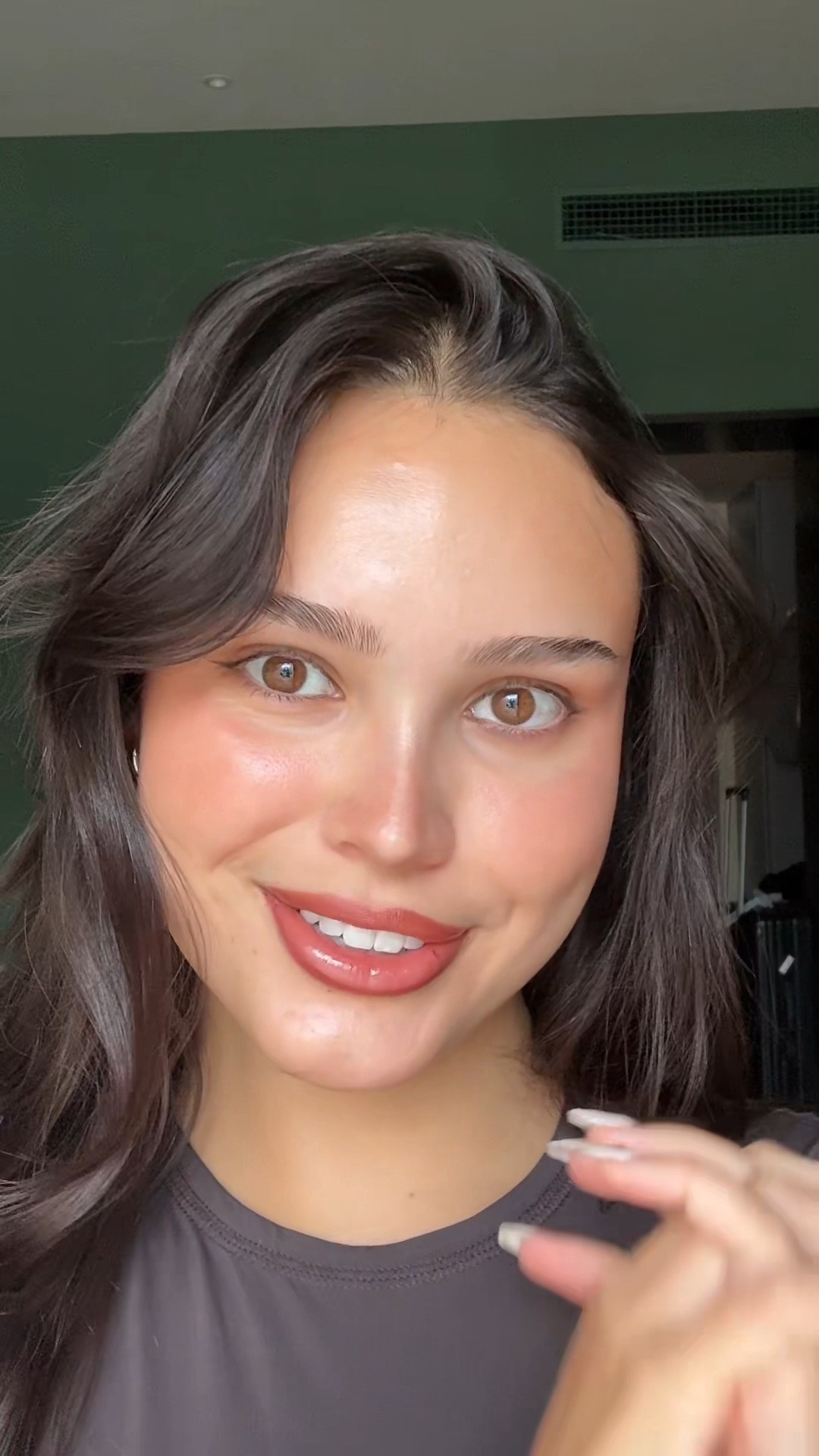 GRWM to see a world wonder !

#LTKgrwm #LTKTravel #LTKBeauty