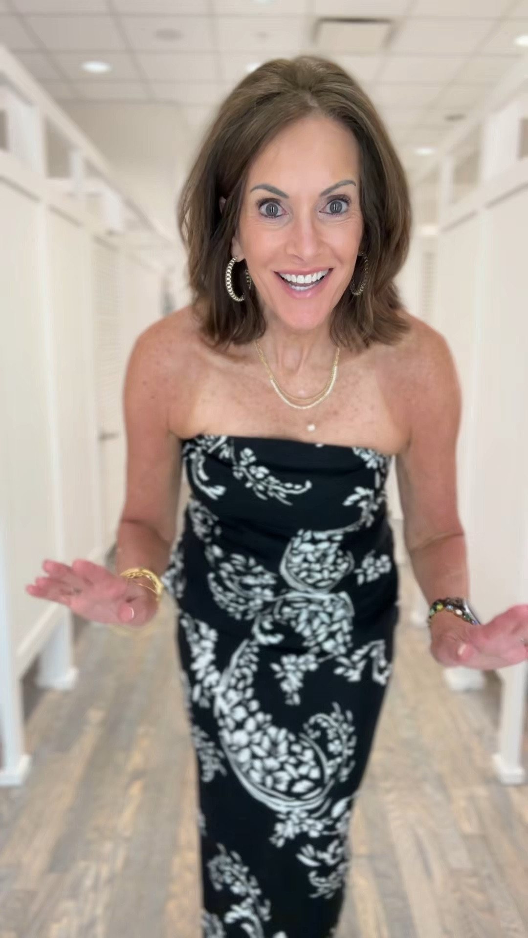 Strapless top - size 8
Linen blend skirt - size 6

Wedding guest outfit 
Date night 


#LTKSaleAlert #LTKWedding #LTKMidsize