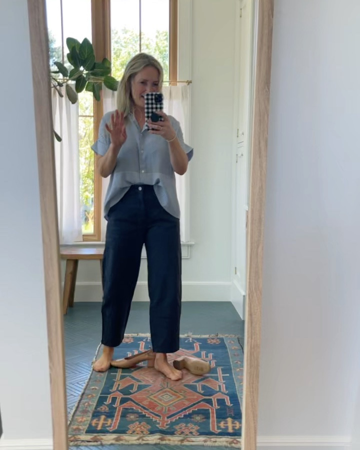 These @everlane pants are so good that I grabbed two pairs. wearing a 4 in the navy and a 6 in the brown - they’re easy to wear all month long and i love how they work with all types of top! #ad #everlanepartner

#LTKStyleTip #LTKFindsUnder100 #LTKOver40