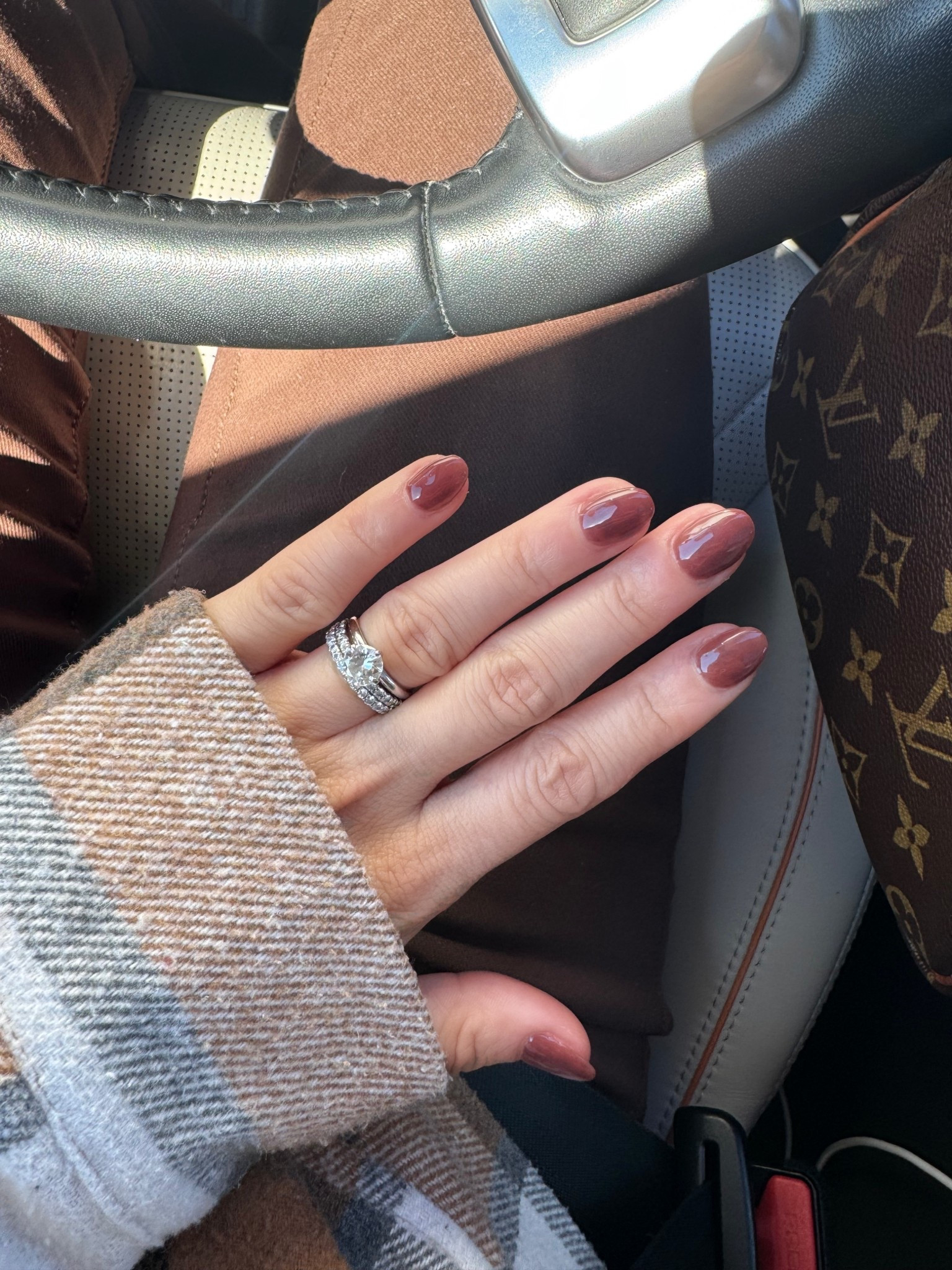 Such a good fall nail color 🤎

Dip powder, NU-156. EXPRESSO LANE.

Fall nails, fall nail color, brown nails

#LTKStyleTip #LTKHoliday #LTKBeauty