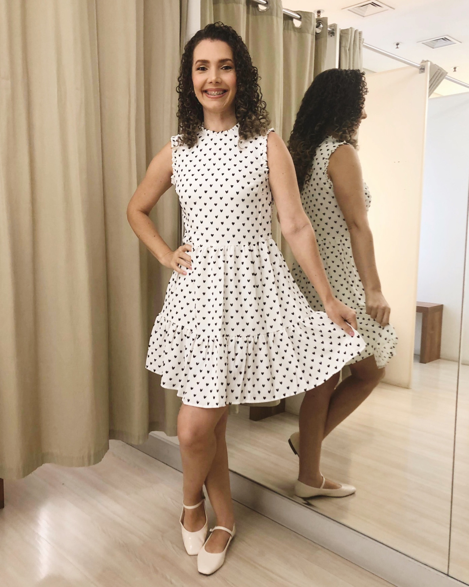 Nada melhor que um vestido bem romântico para alegrar nosso dia! Vestido com estampa de coração em preto! Lojas Renner. 

#LTKbrasil #LTKdicadeestilo #LTKmodamodesta