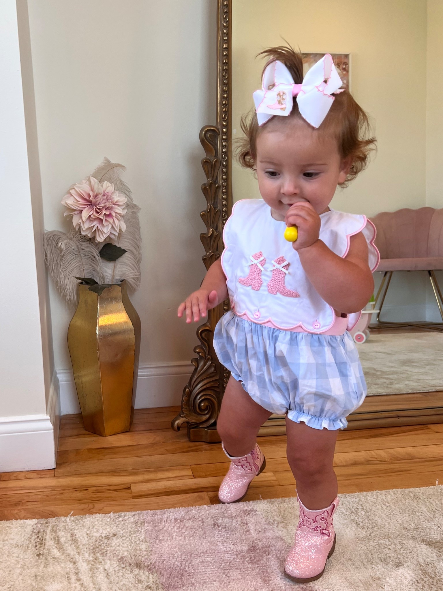 Southern belle at heart 🤠🎀

#LTKBaby #LTKKids