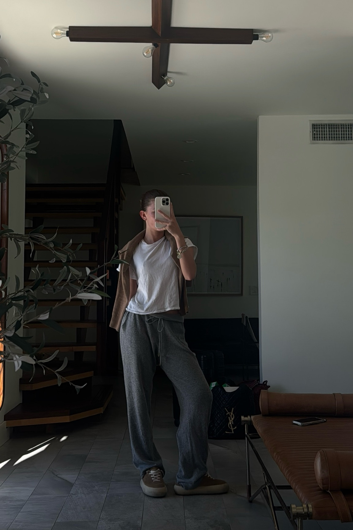 comfort is key 

#quince #loup #goldengoose #comfort #lounge #investmentpieces

#LTKSeasonal #LTKFindsUnder100 #LTKU