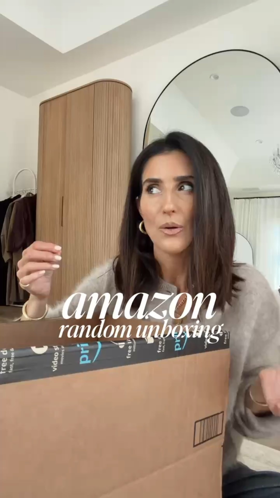 Opening my new very random Amazon order and wanted to share with you! #stylinbyaylin #amazon #amazonfind #amazonfashion #bags 

#LTKSeasonal #LTKGiftGuide #LTKHoliday