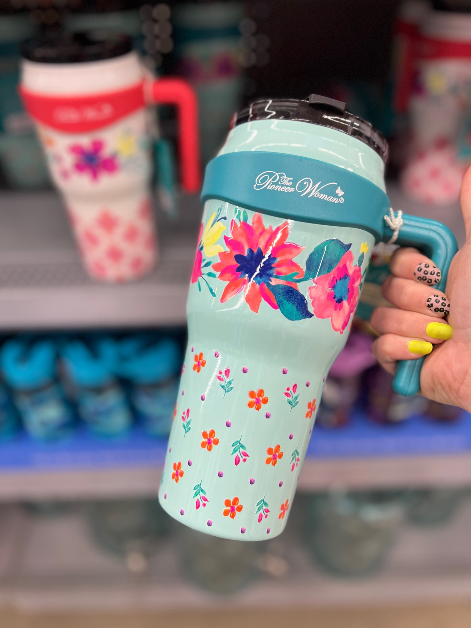 Pioneer woman stainless steel tumblers with handle just $16.88! 