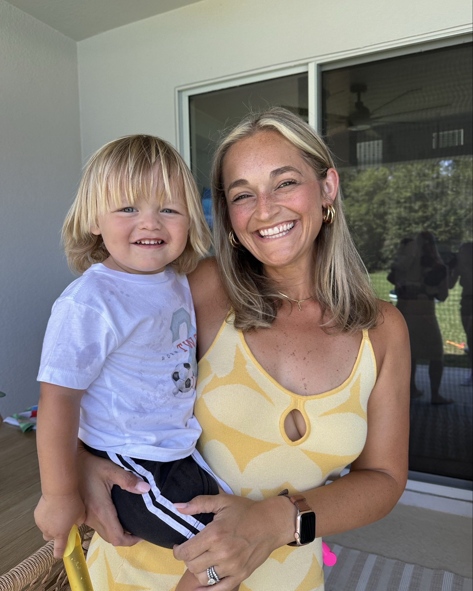 Love this color for the summer! 

#LTKU #LTKStyleTip