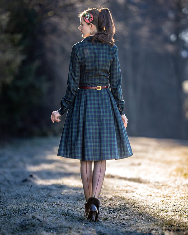 A festive 1950s inspired Christmas outfit 


#LTKvintage #LTKeurope #LTKwinter