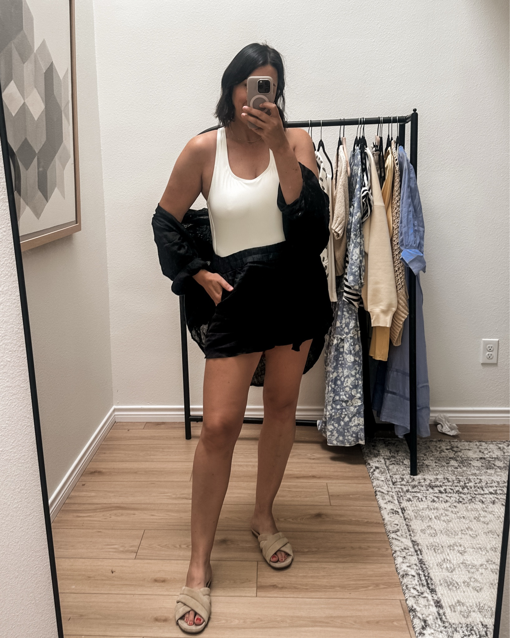 Can’t recommend this Quince swimsuit enough! I’m in the large but it runs generous! No need to size up. Shelf bra, but not a ton of support if you want lift.

I’m in the large of the tunic and medium of the shorts!