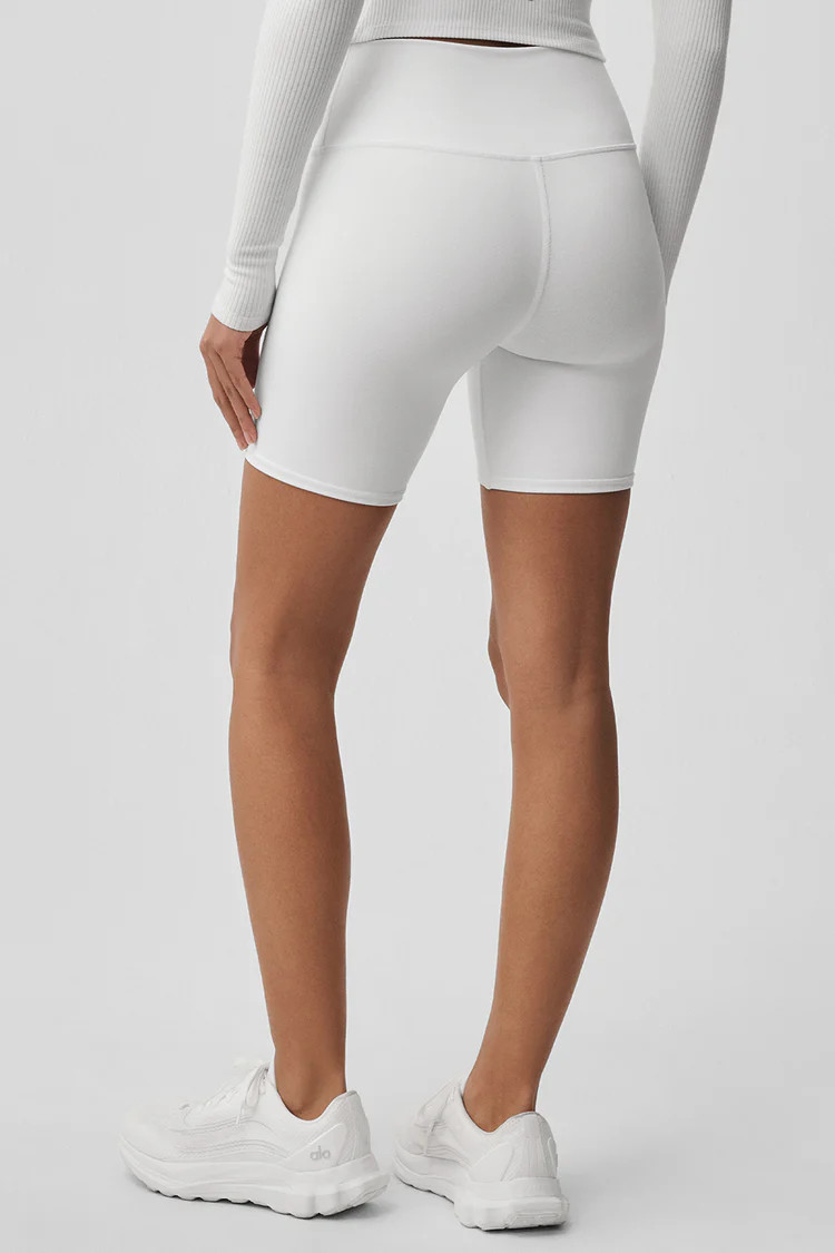 7 | Alo Yoga (US)