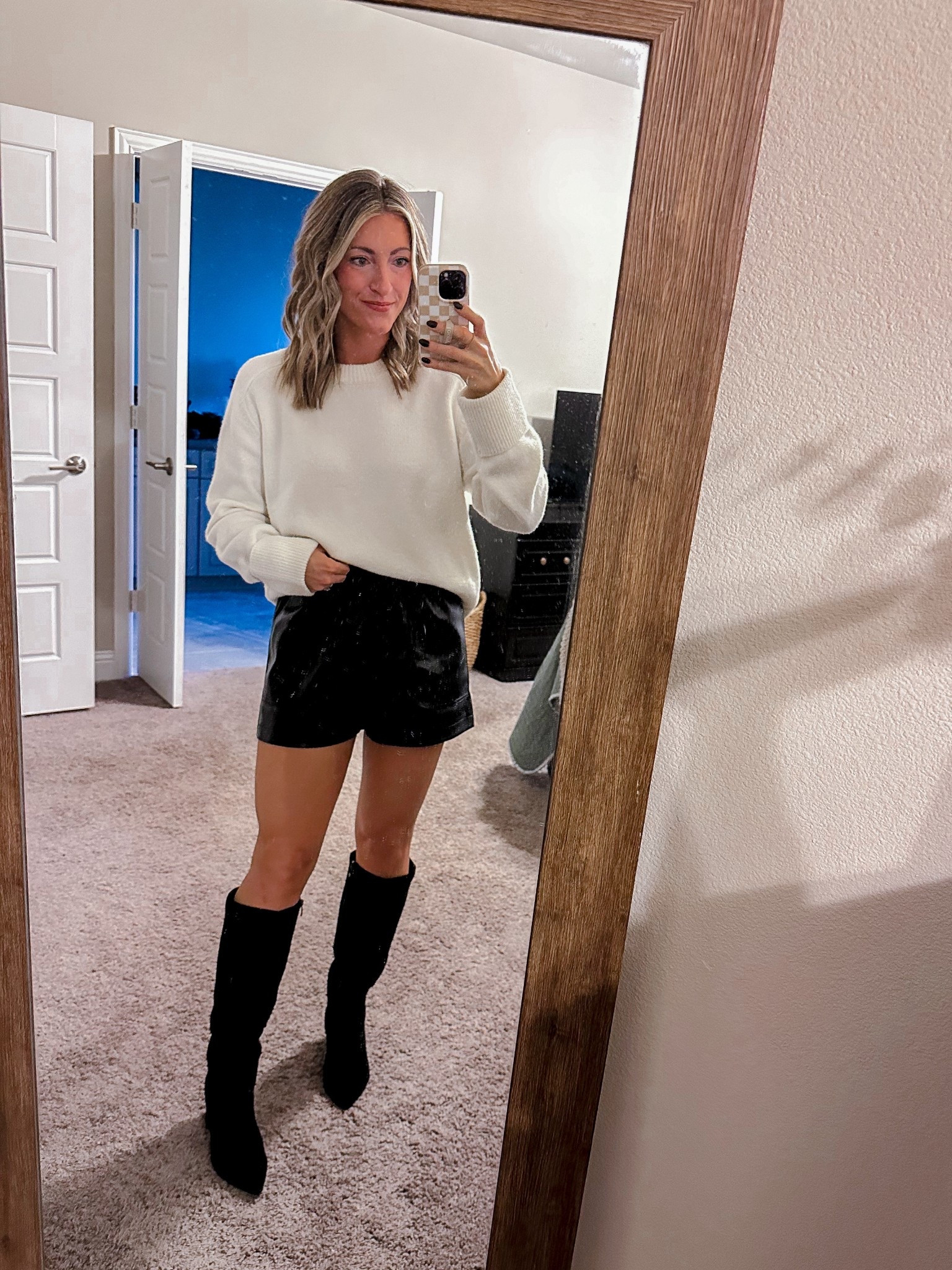 🖤🖤

#LTKFindsUnder100 #LTKBeauty #LTKHoliday