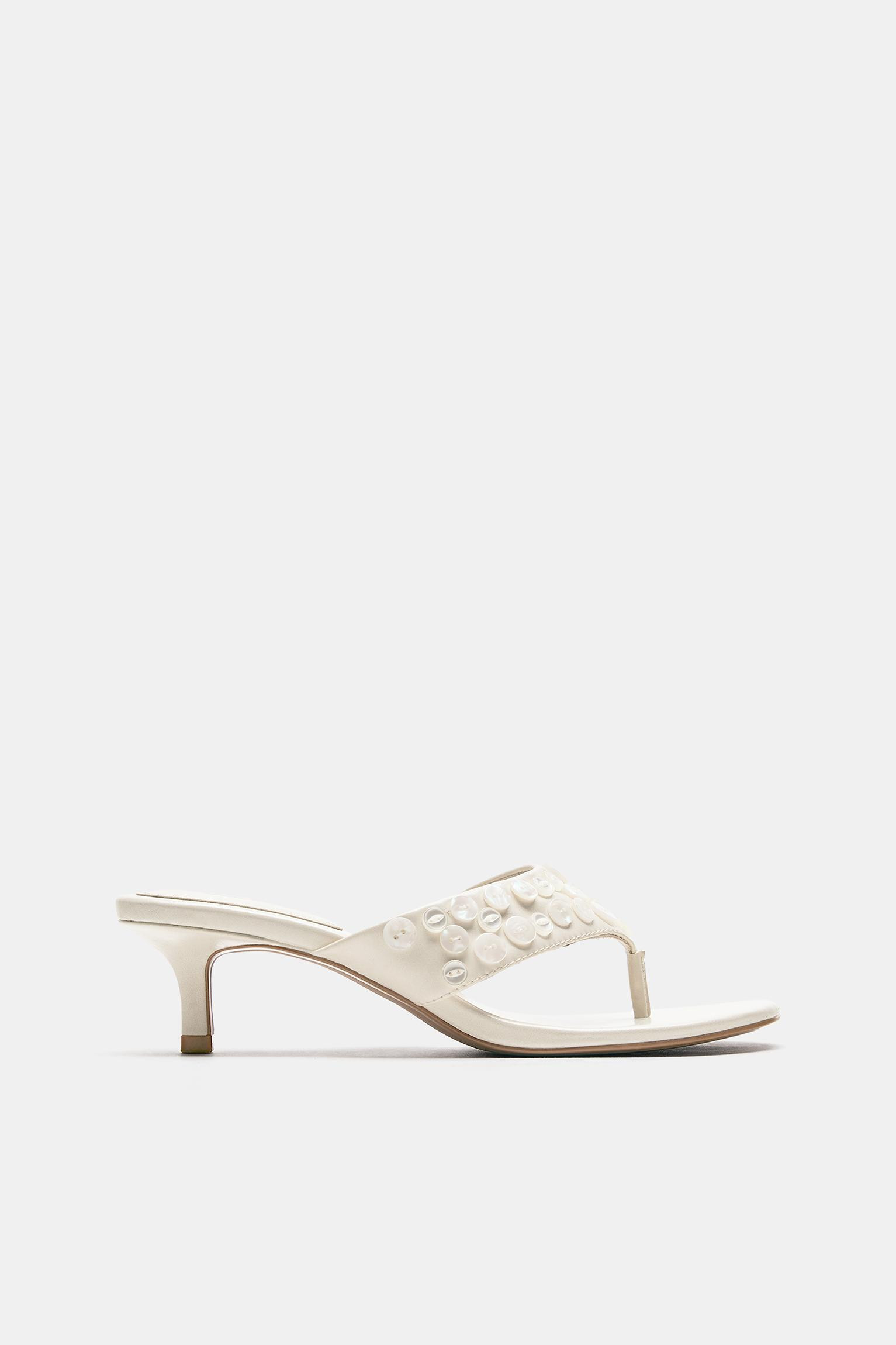 Heeled sandals with button detail | Pull&Bear United Kingdom | PULL and BEAR UK