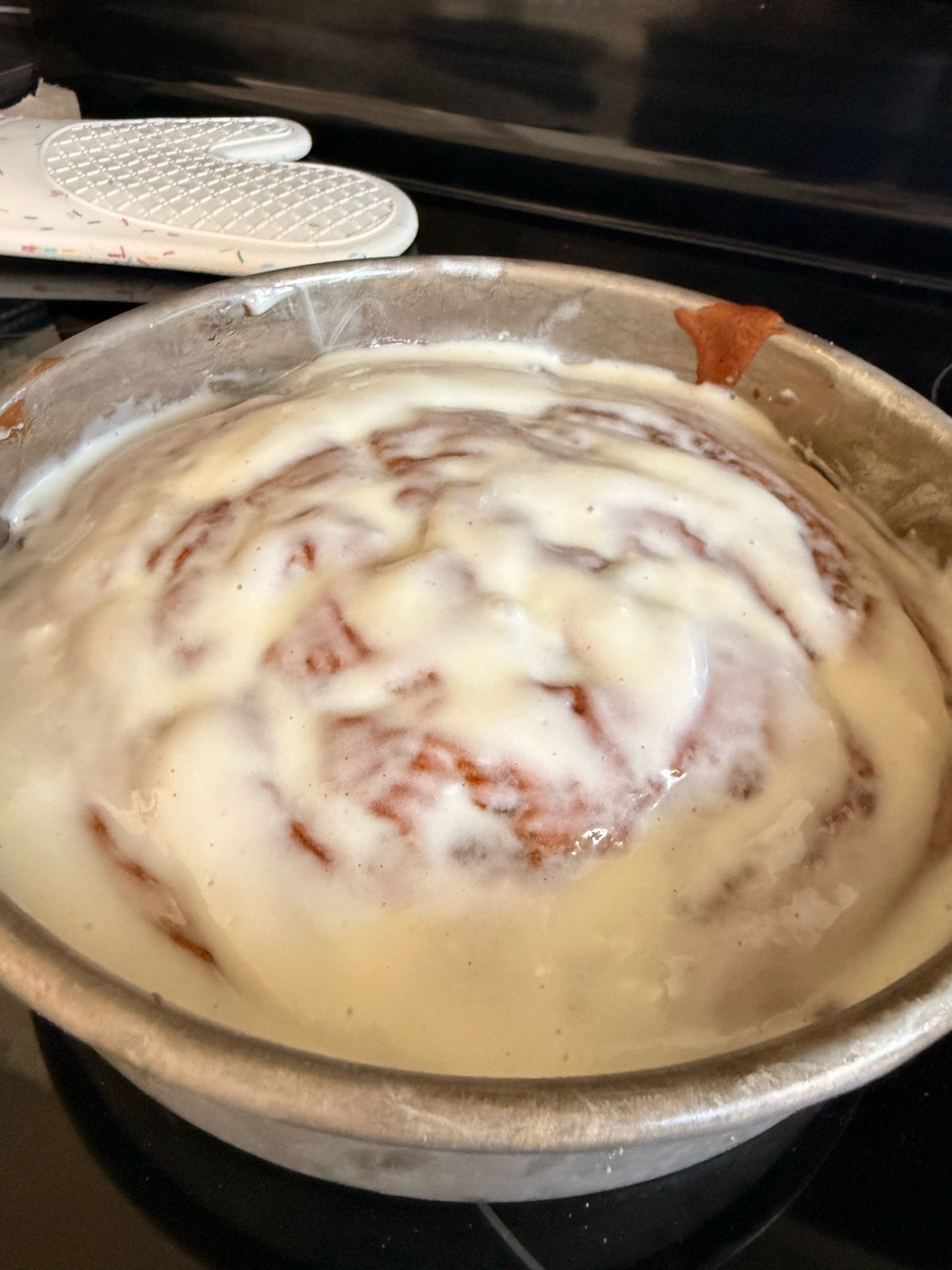Cinnamon roll coffee cake ✨🤍


#breakfastideas

#LTKfoodie #LTKmorningroutine #LTKHome