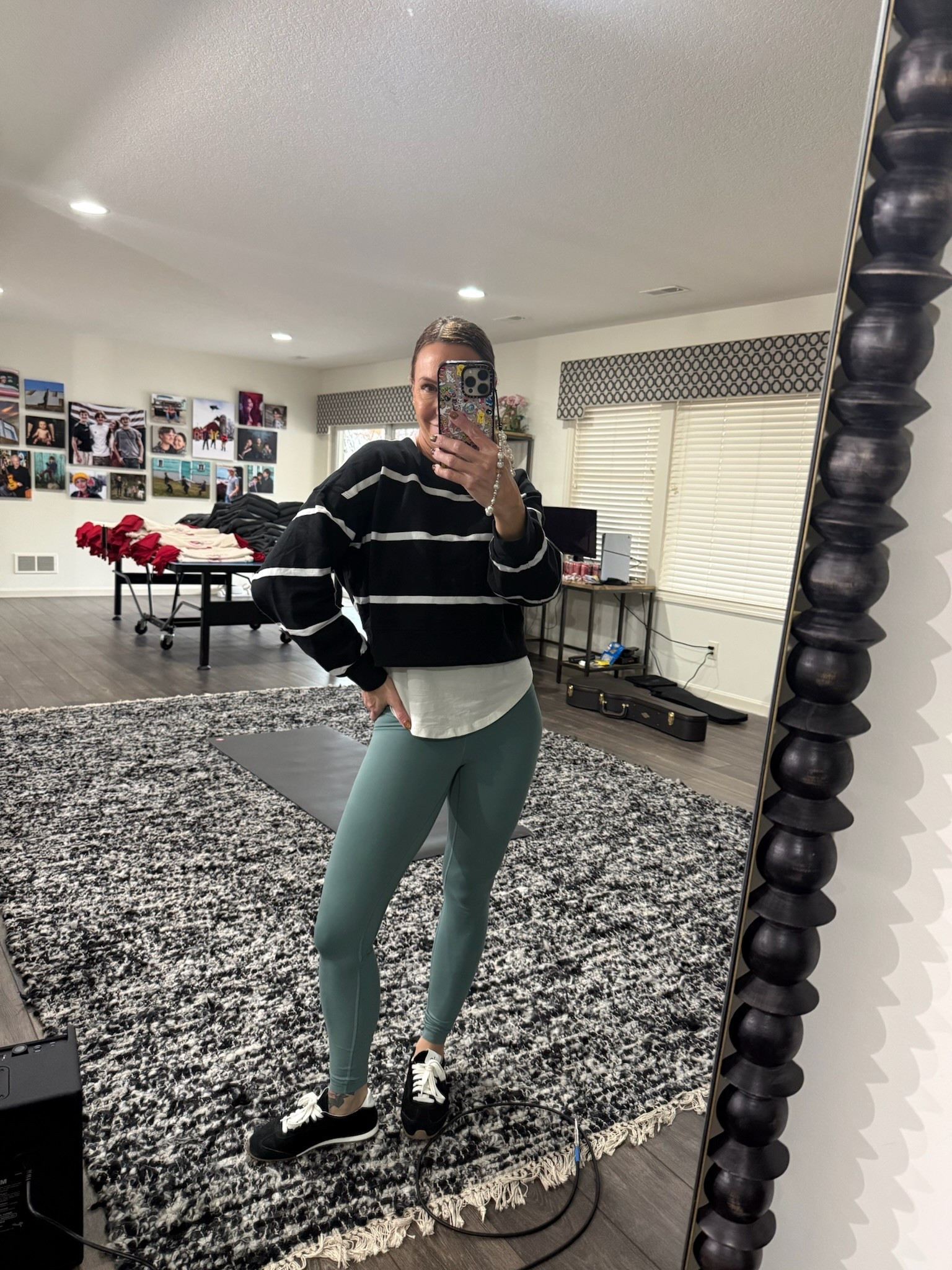 OOTD
Lululemon align leggings
Lululemon tank top
Lululemon like a cloud bra
Lululemon cropped sweatshirts
Alo sneakers


#LTKActive #LTKStyleTip #LTKOver40