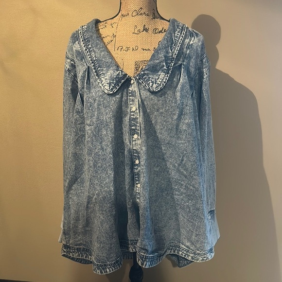 Free People denim dress size med. nwt Pearl snap | Poshmark