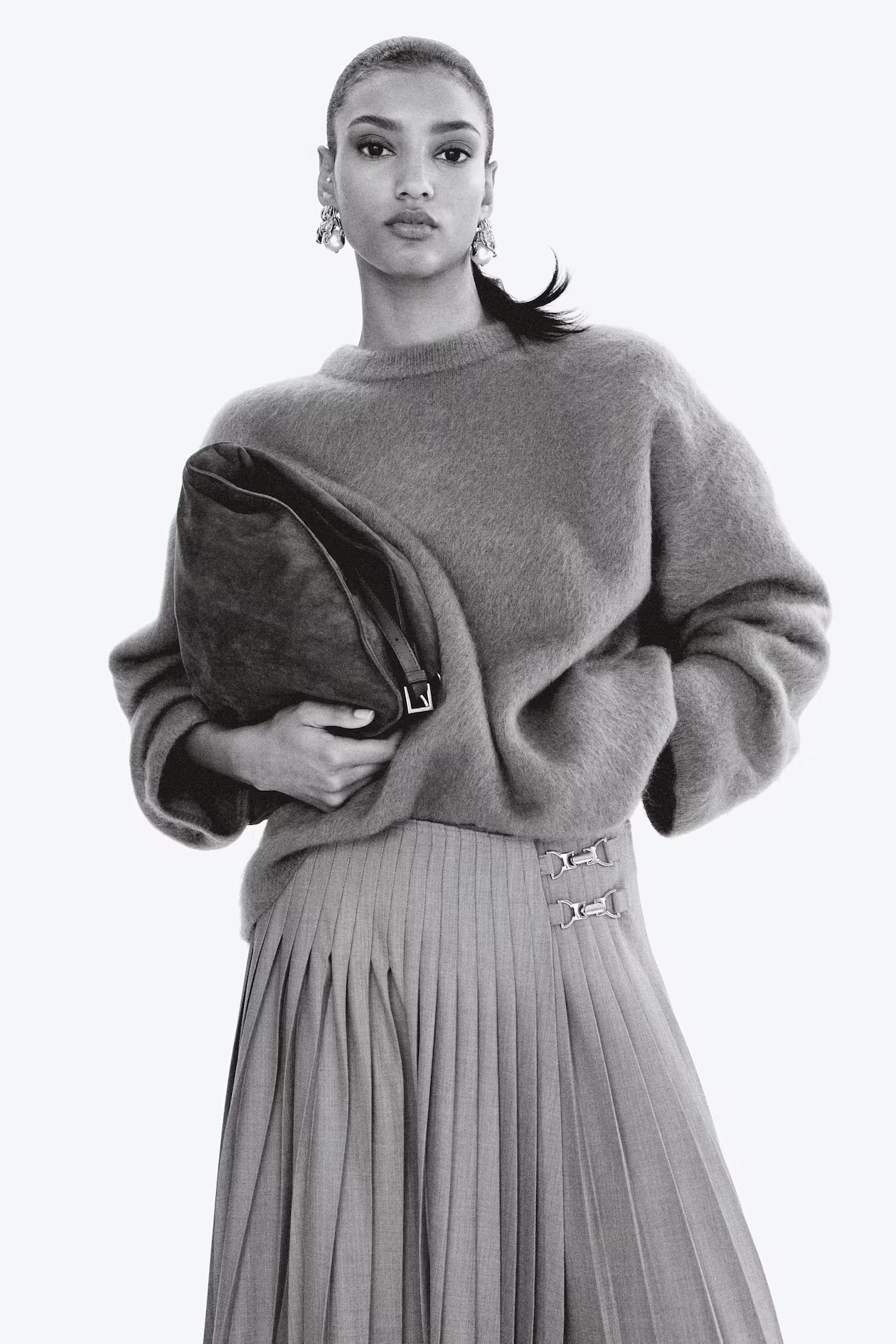 Oversized mohair-blend jumper | H&M (UK, MY, IN, SG, PH, TW, HK)