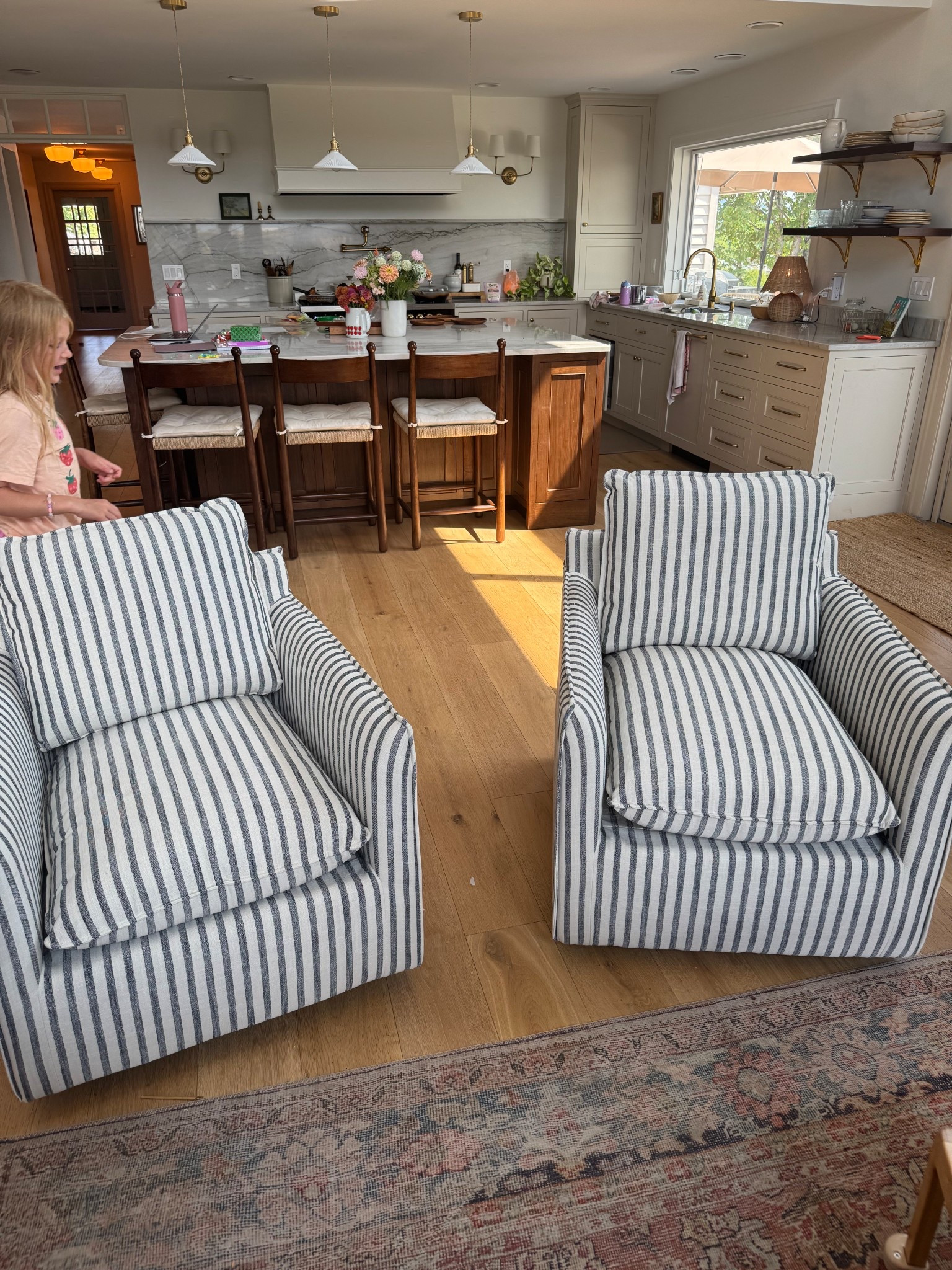 These chairs are sooo cute and affordable for the quality😮 I’ve been looking for some that swivel for this side of our living room that are not to wide so I could fit two of them and these are perfect!😍 77% off right now! 

#LTKHome