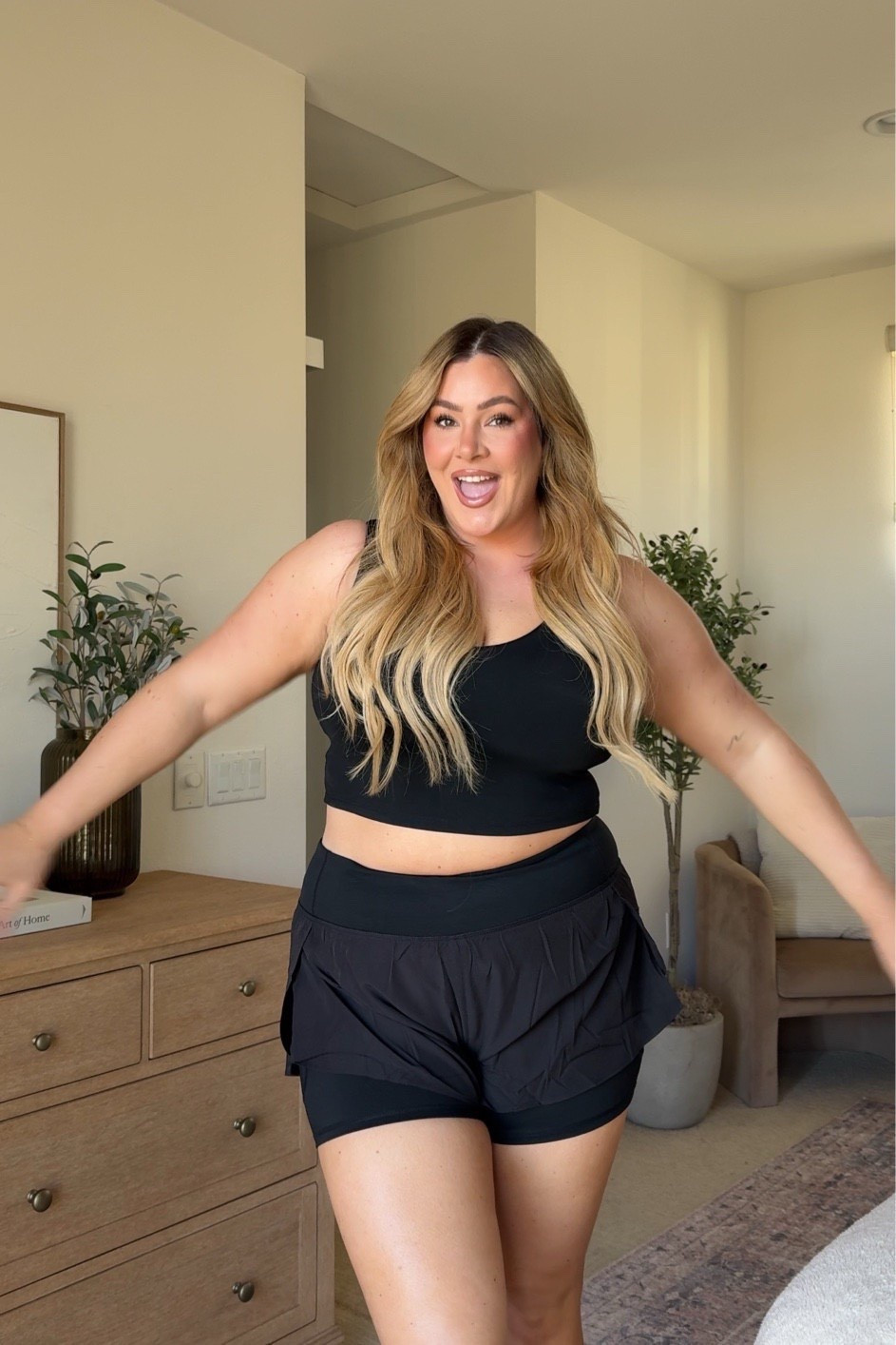 cute workout set under $40 from amazon! 🖤

wearing an xl in the top and xxl in the bottom.

athleisure, workout outfit, workout set, activewear, Amazon set, Amazon finds, Vanessa Etheridge 

#LTKActive #LTKMidsize