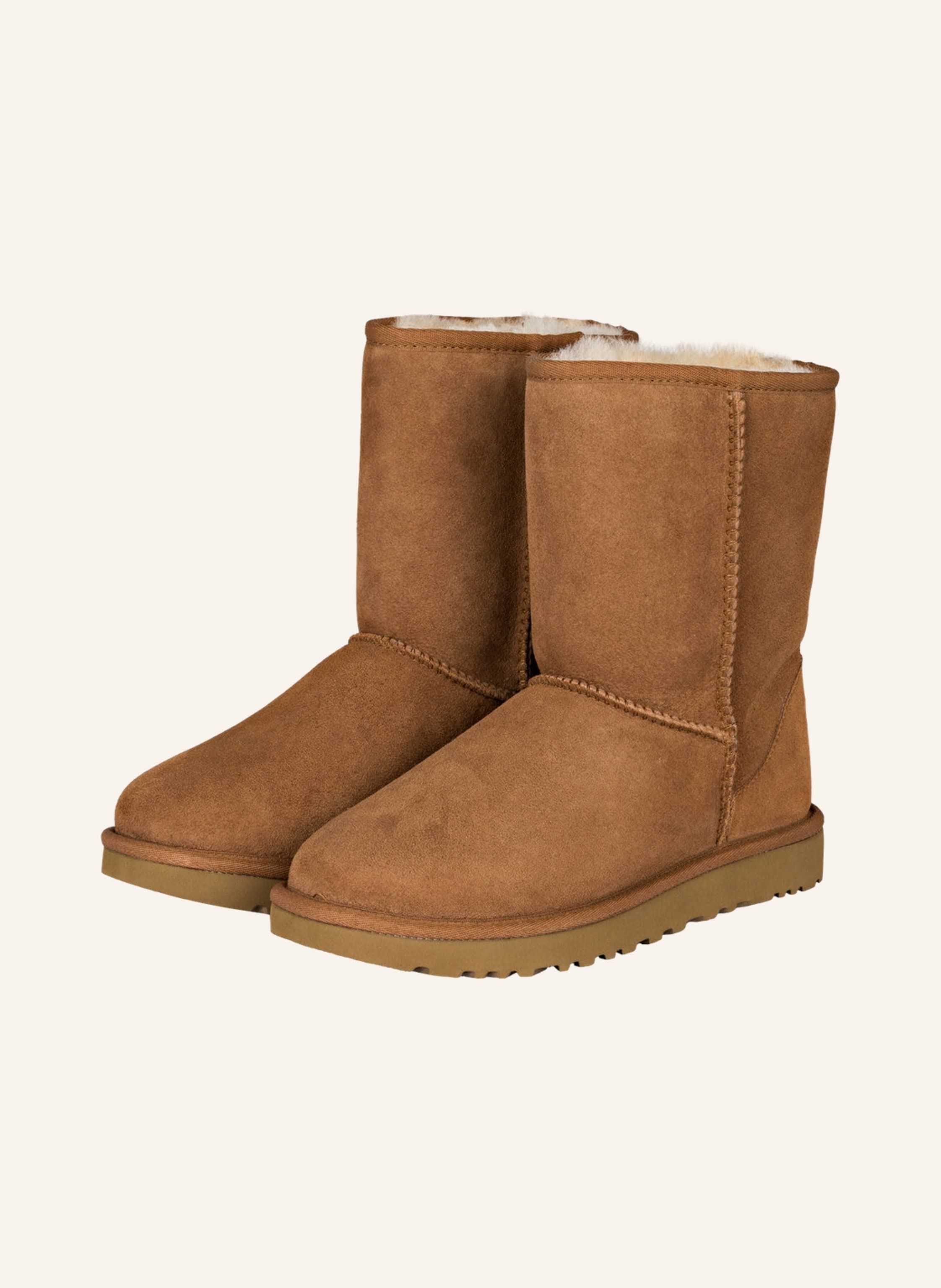 UGG  Boots CLASSIC SHORT IIgefüttert | Breuninger (DE/ AT)