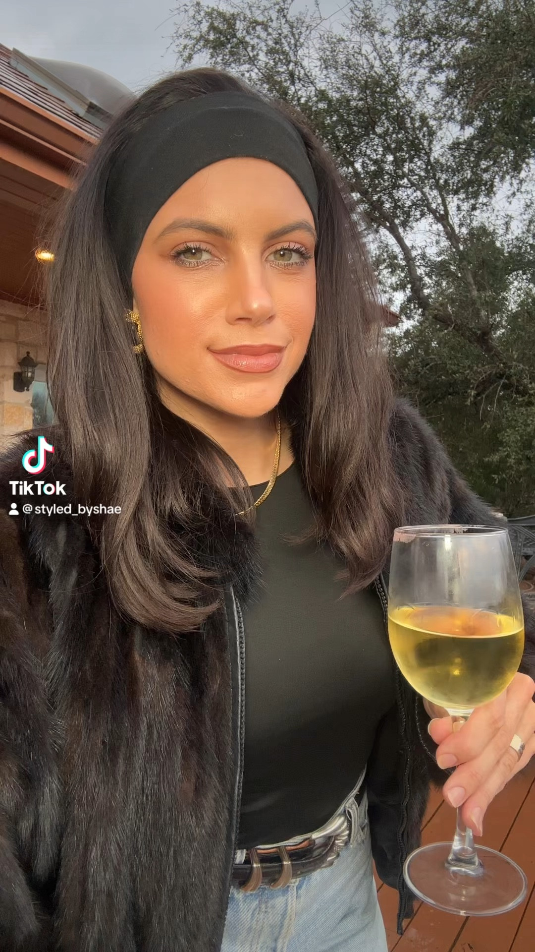 Fur jacket ootd 
Jacket, belt and earrings were thrifted. Linking similar items 


#LTKsalealert #LTKstyletip #LTKfindsunder50